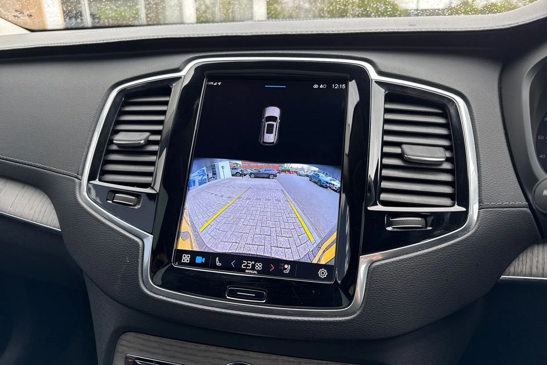 Volvo XC90 thumbnail image number 42