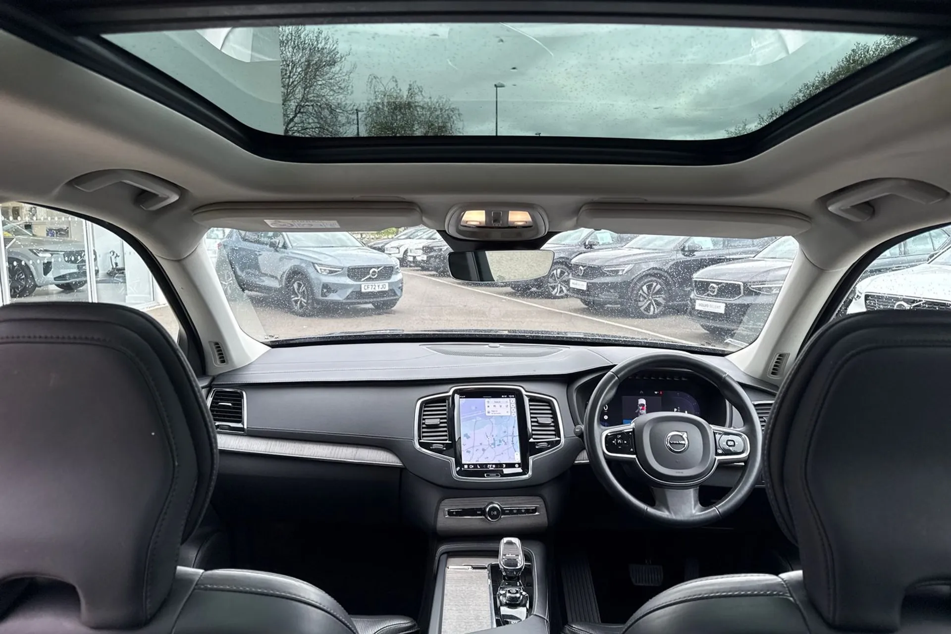 Volvo XC90 thumbnail image number 3