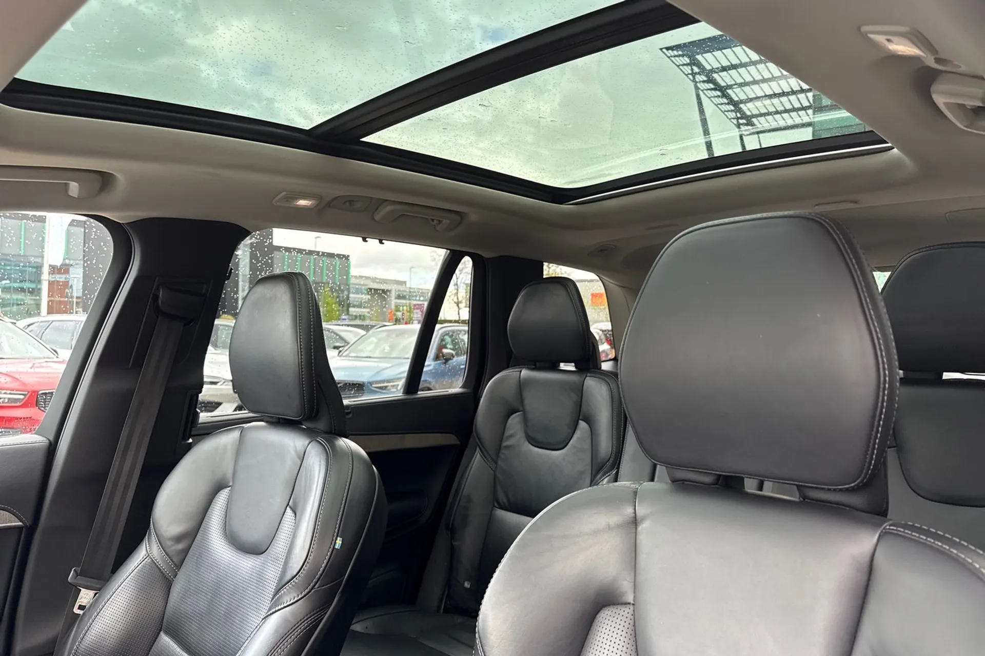 Volvo XC90 thumbnail image number 33