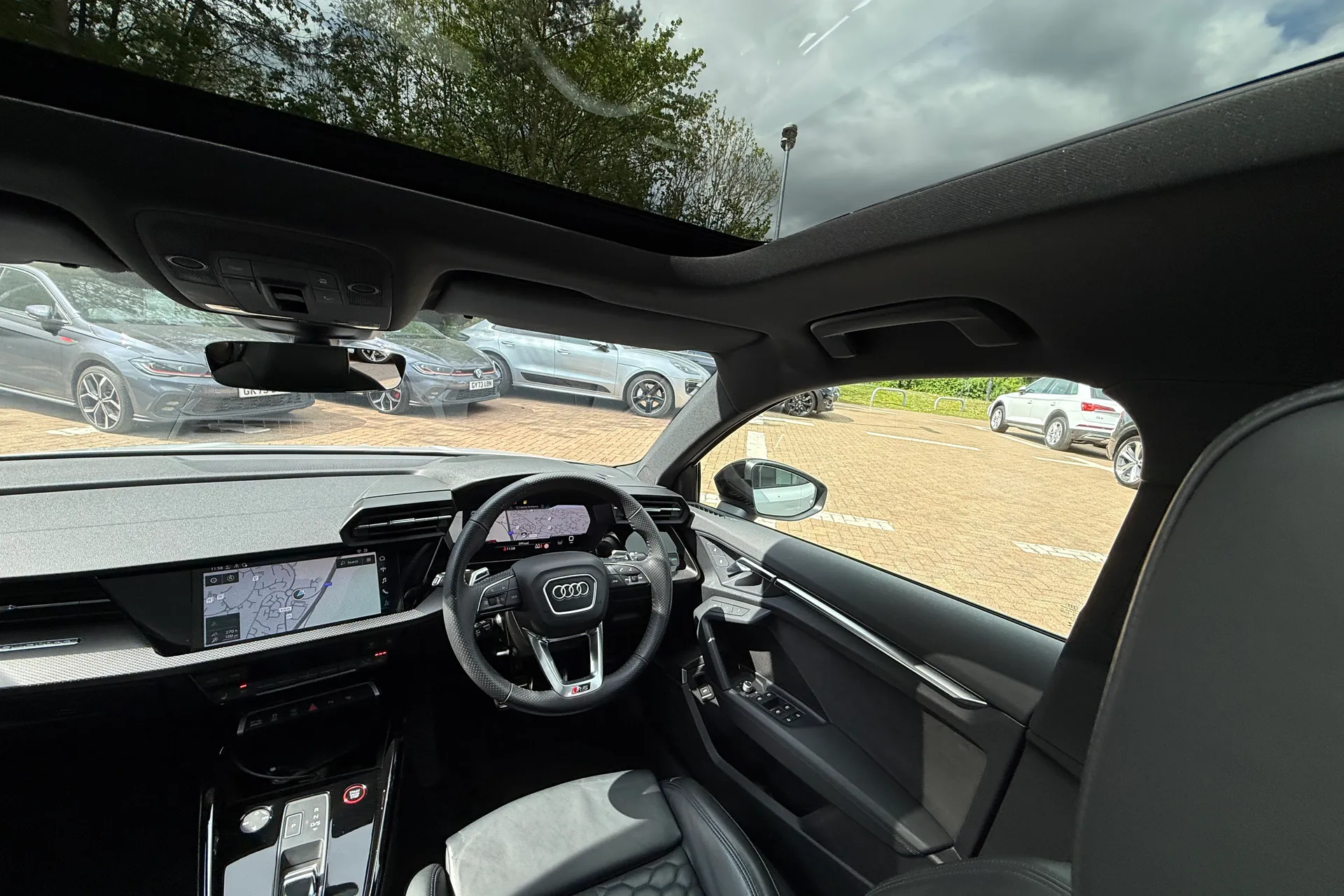 Audi RS3 thumbnail image number 44