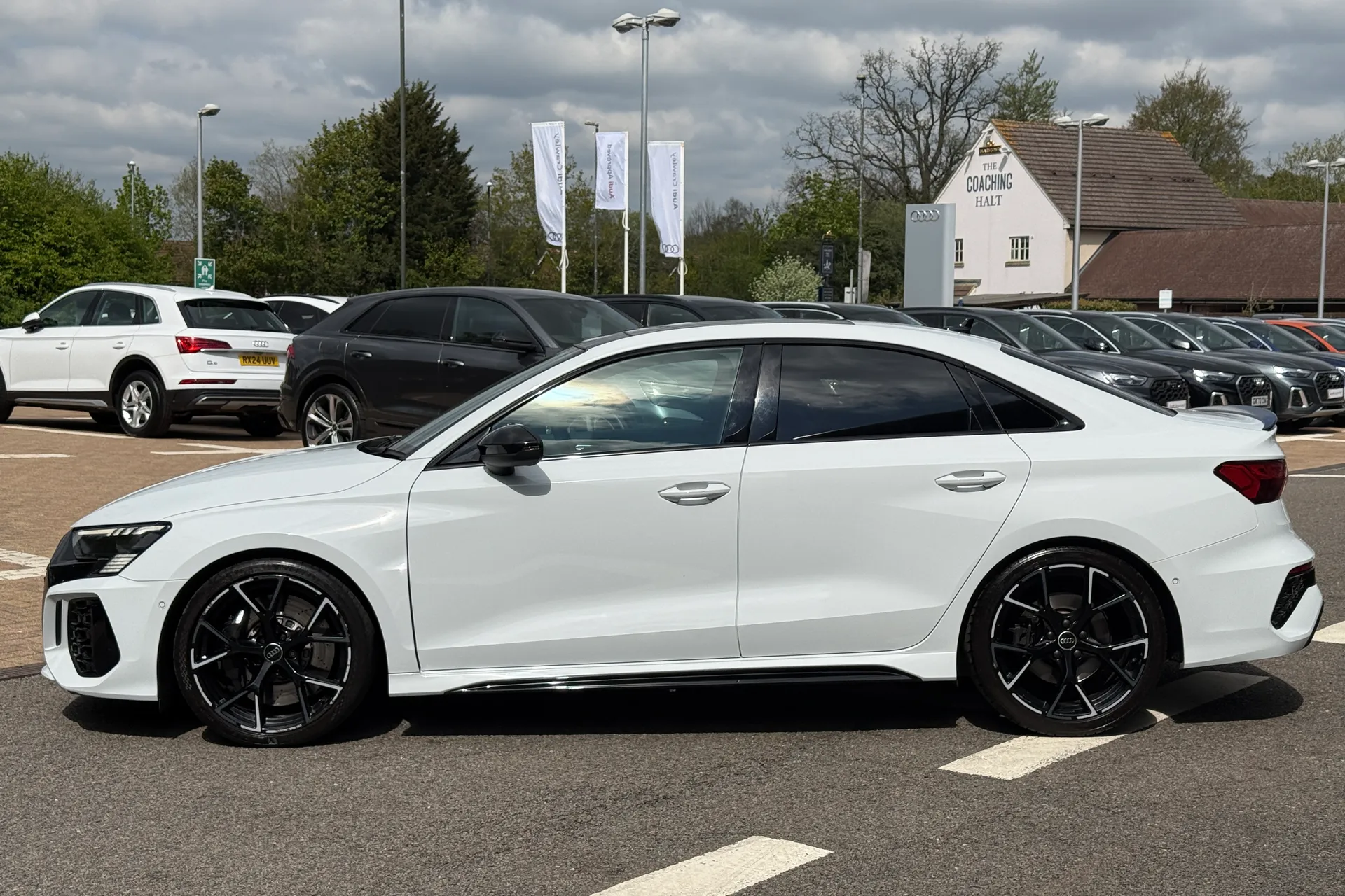 Audi RS3 thumbnail image number 54