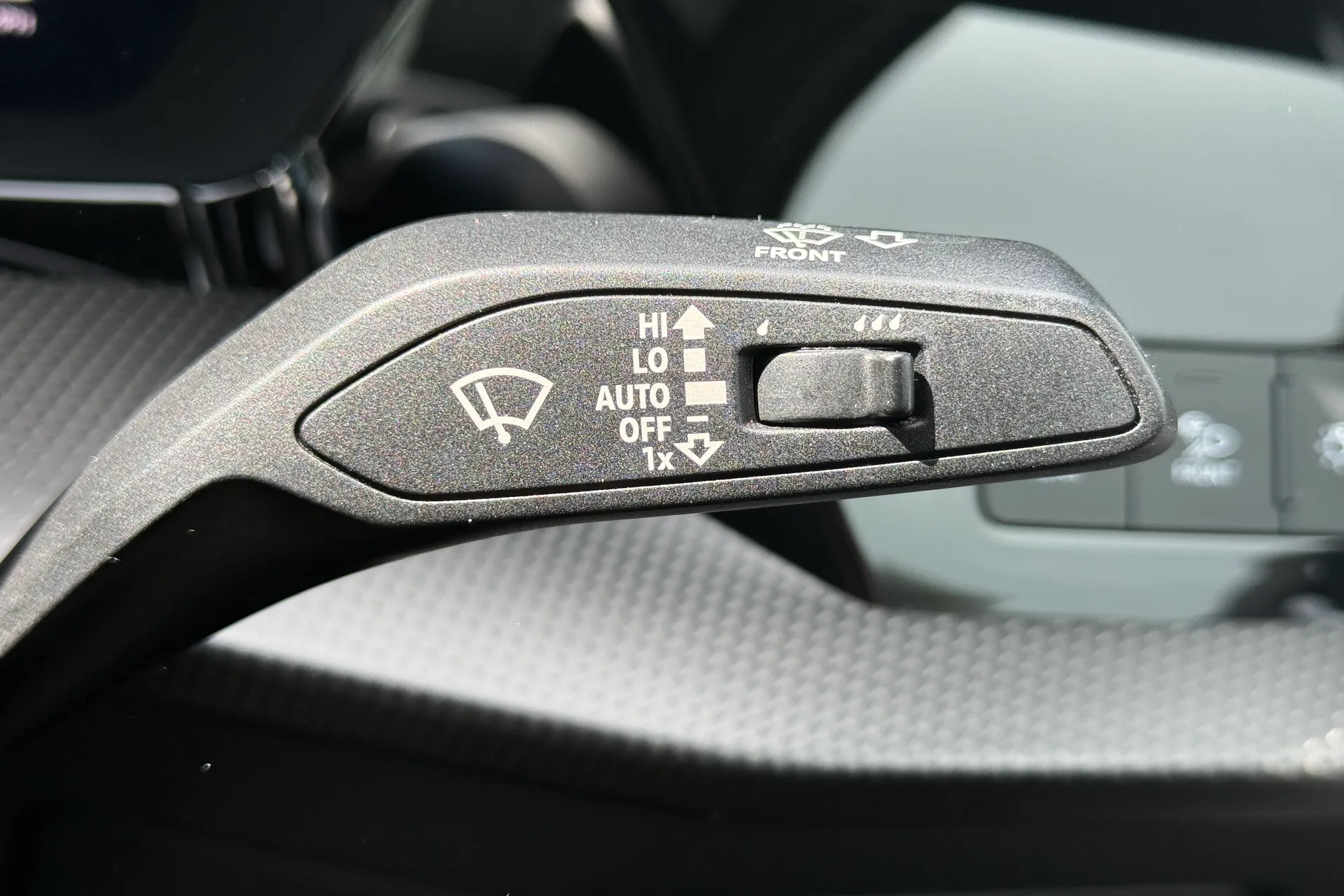 Audi RS3 thumbnail image number 24