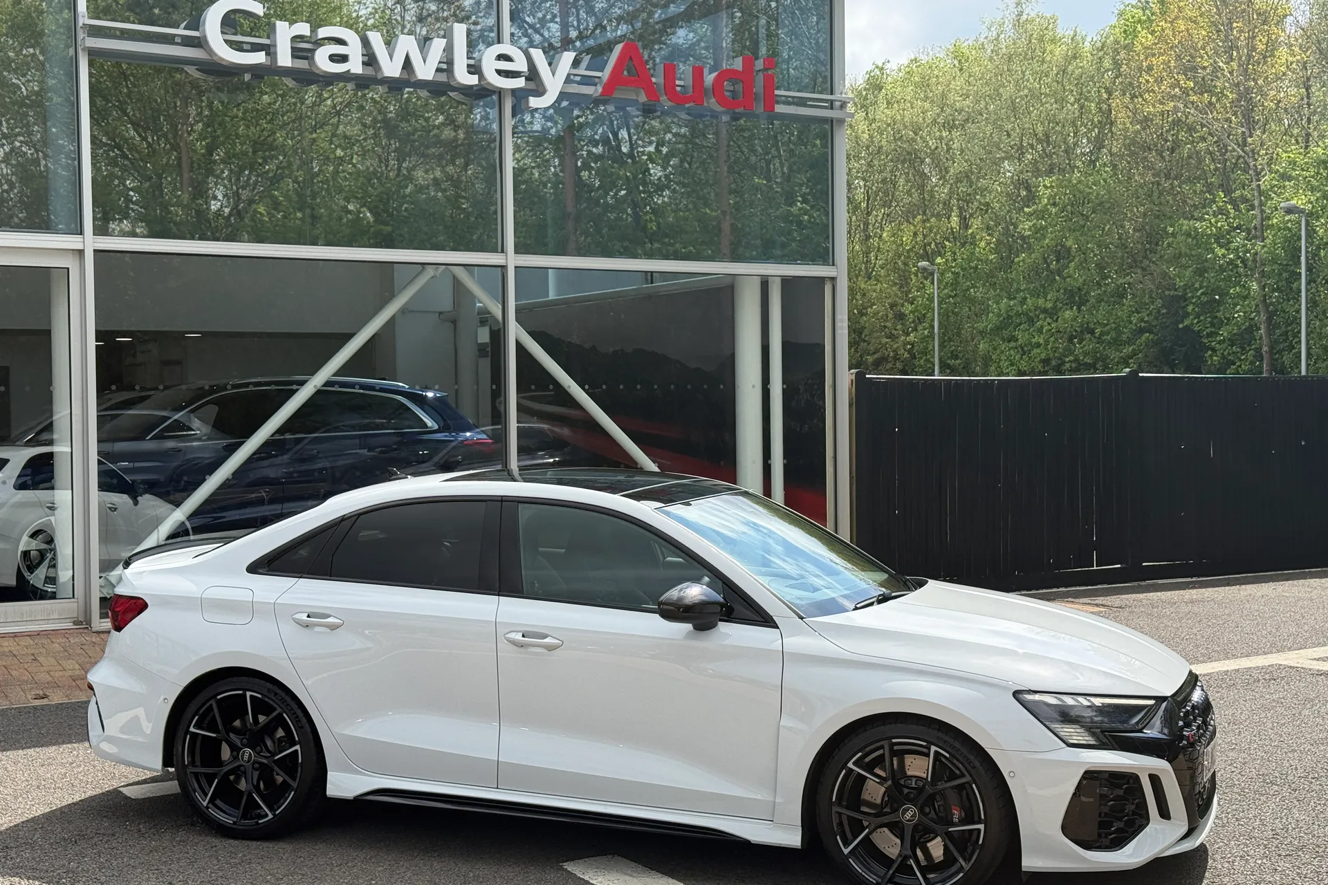 Audi RS3 thumbnail image number 2