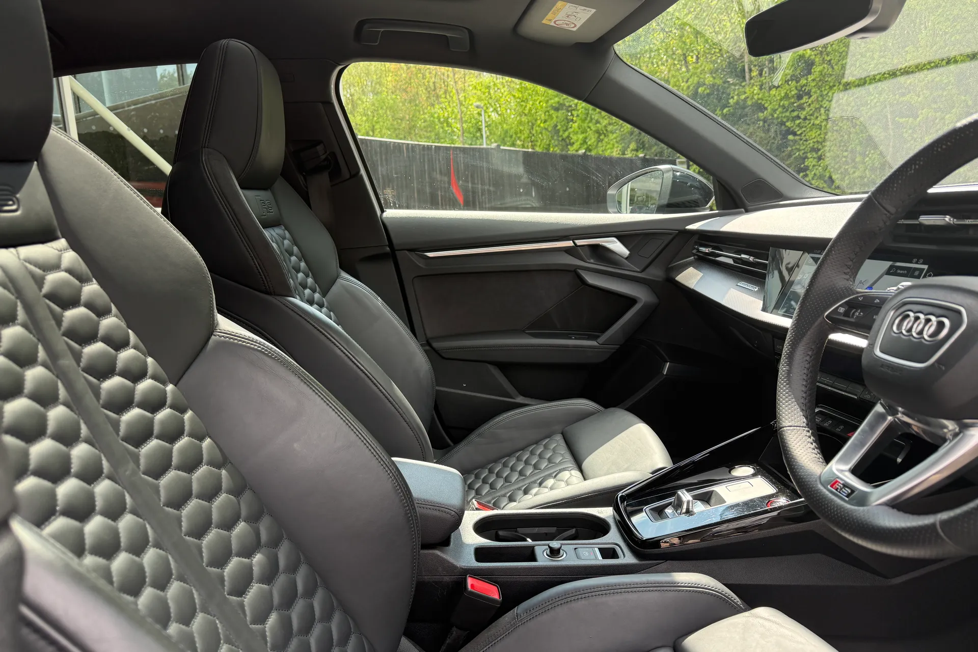 Audi RS3 thumbnail image number 35