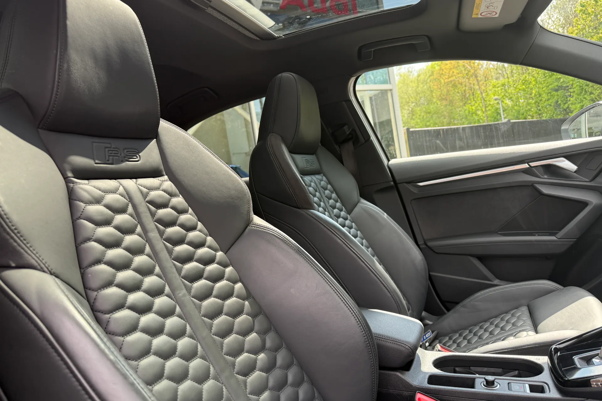 Audi RS3 thumbnail image number 34