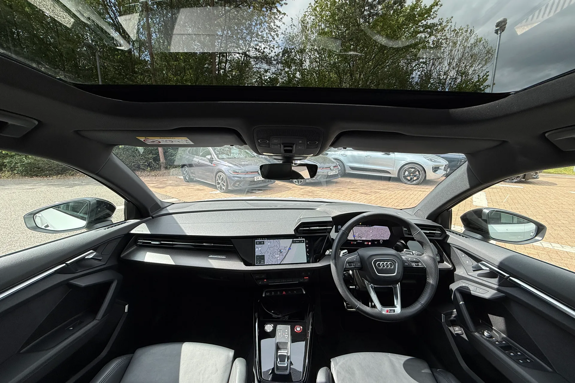 Audi RS3 thumbnail image number 3