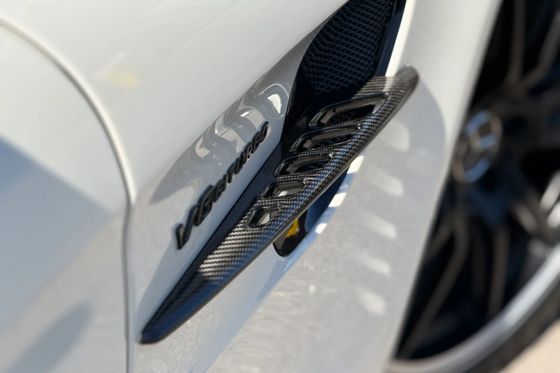 MERCEDES-BENZ AMG GT thumbnail image number 61