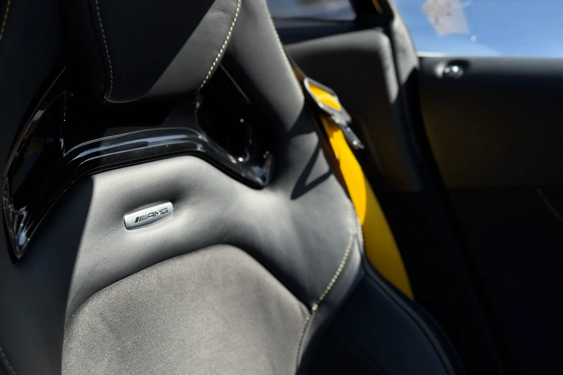 MERCEDES-BENZ AMG GT thumbnail image number 64