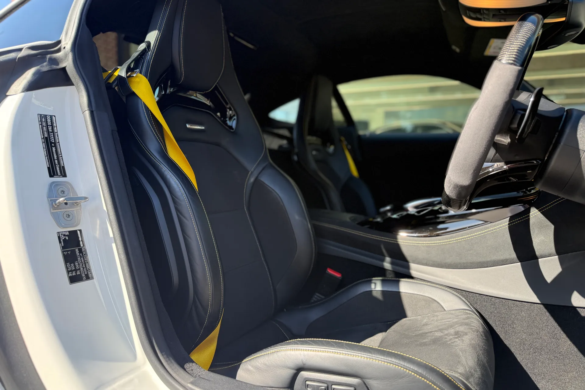 MERCEDES-BENZ AMG GT thumbnail image number 36