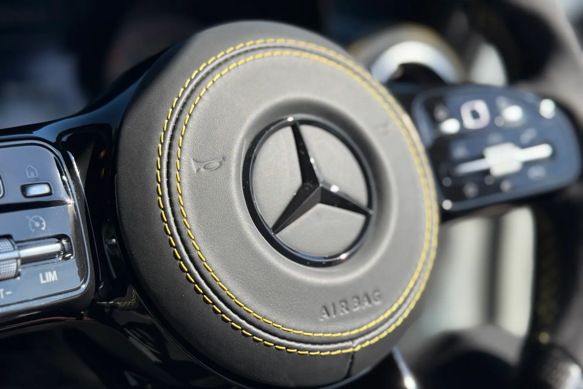 MERCEDES-BENZ AMG GT thumbnail image number 55