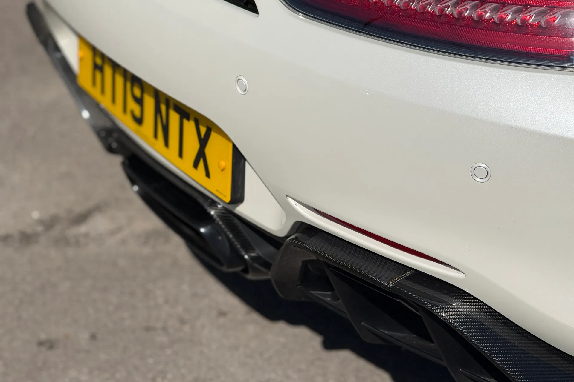 MERCEDES-BENZ AMG GT thumbnail image number 21