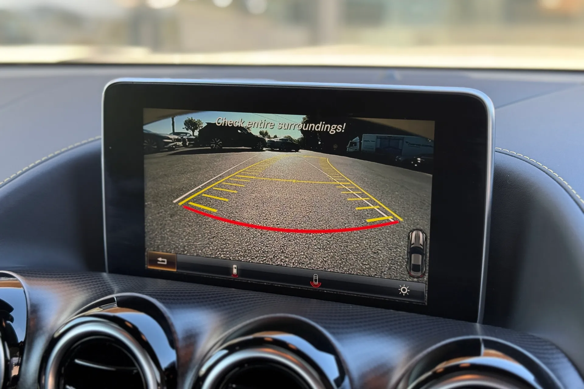 MERCEDES-BENZ AMG GT thumbnail image number 62