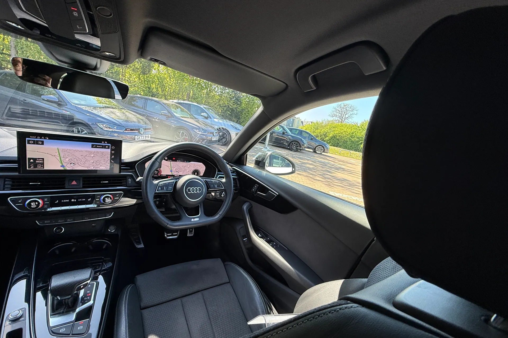 Audi A4 thumbnail image number 36