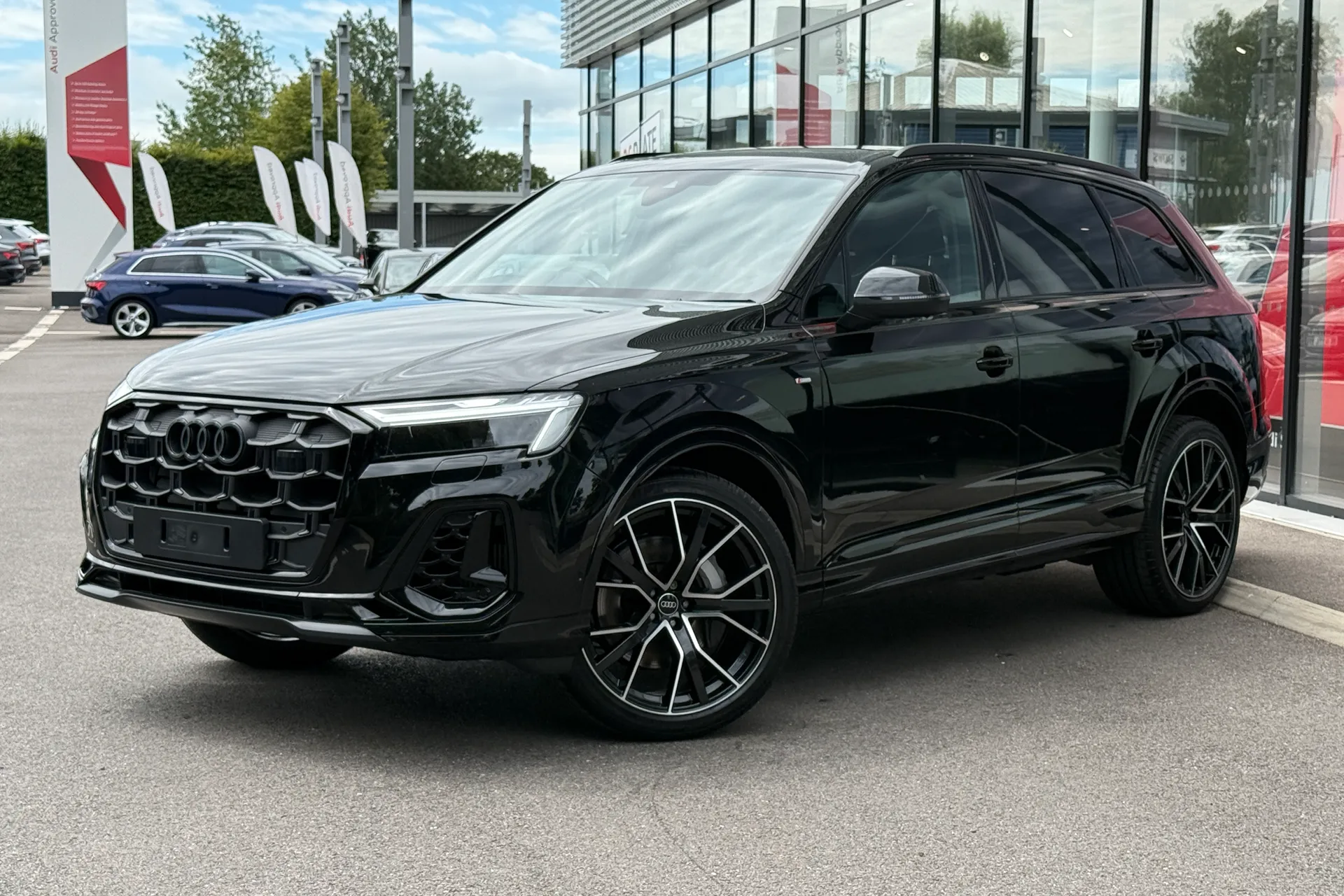 Audi Q7 thumbnail image number 7