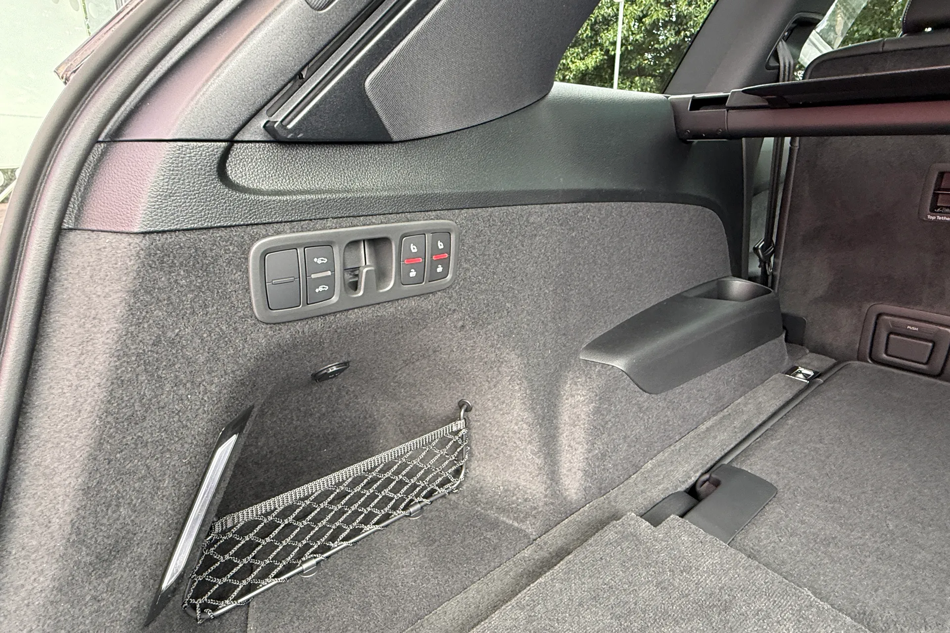 Audi Q7 thumbnail image number 50