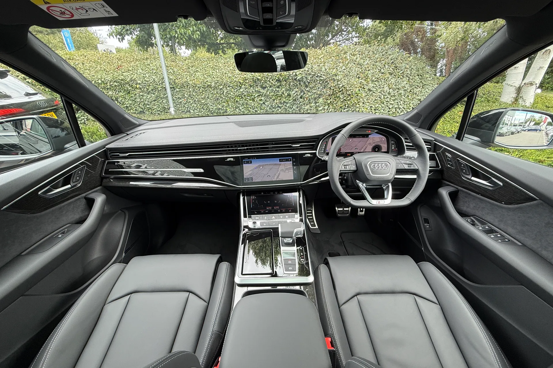 Audi Q7 thumbnail image number 4