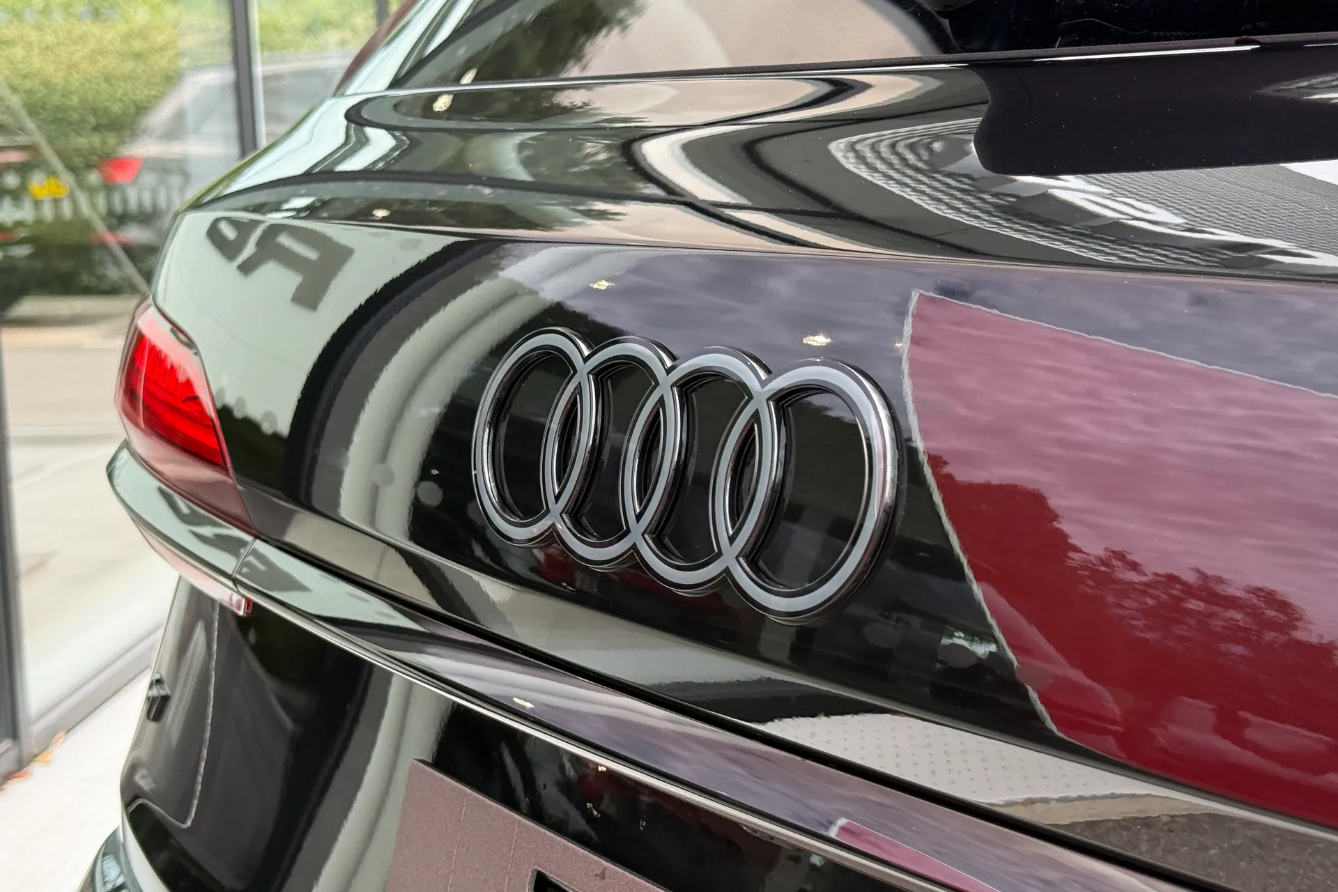 Audi Q7 thumbnail image number 23