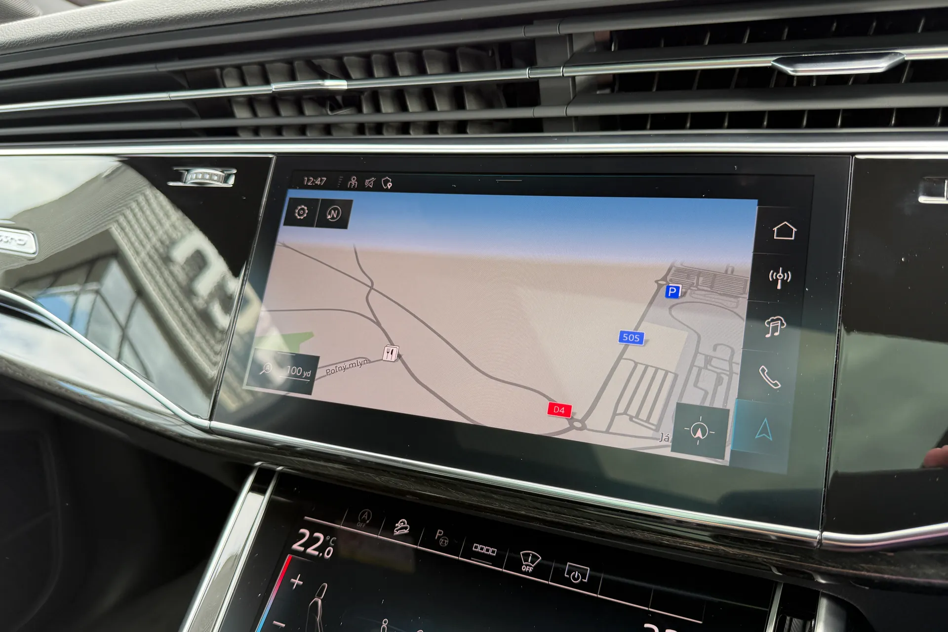 Audi Q7 thumbnail image number 29