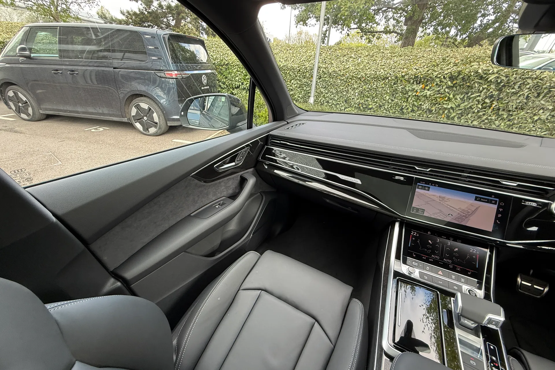 Audi Q7 thumbnail image number 49