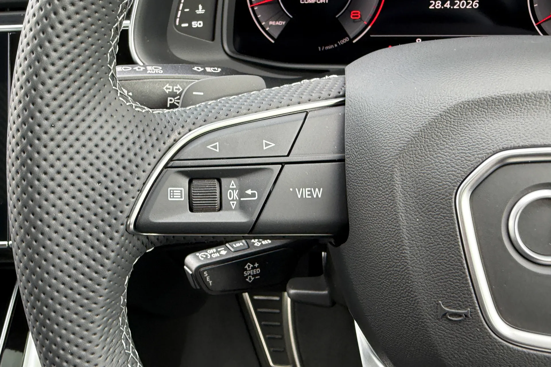 Audi Q7 thumbnail image number 46