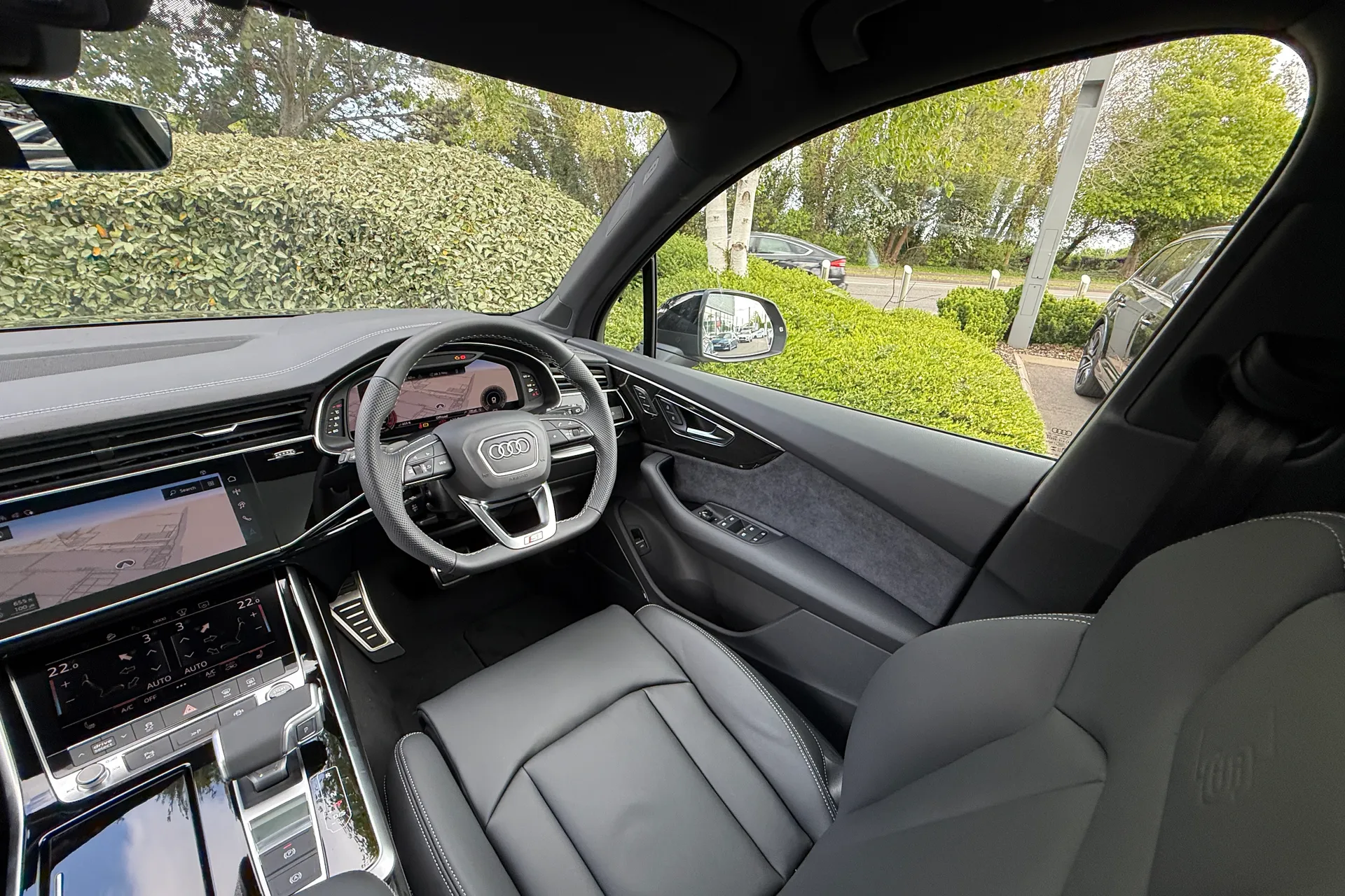 Audi Q7 thumbnail image number 50