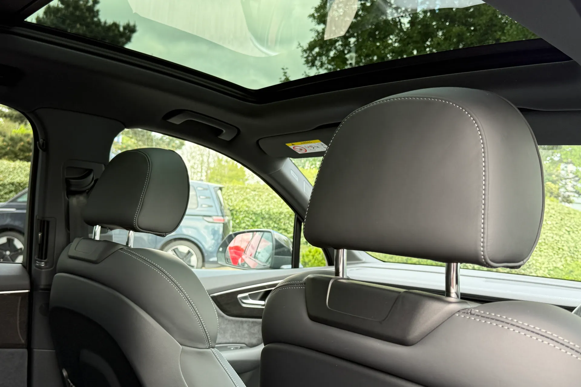 Audi Q7 thumbnail image number 37