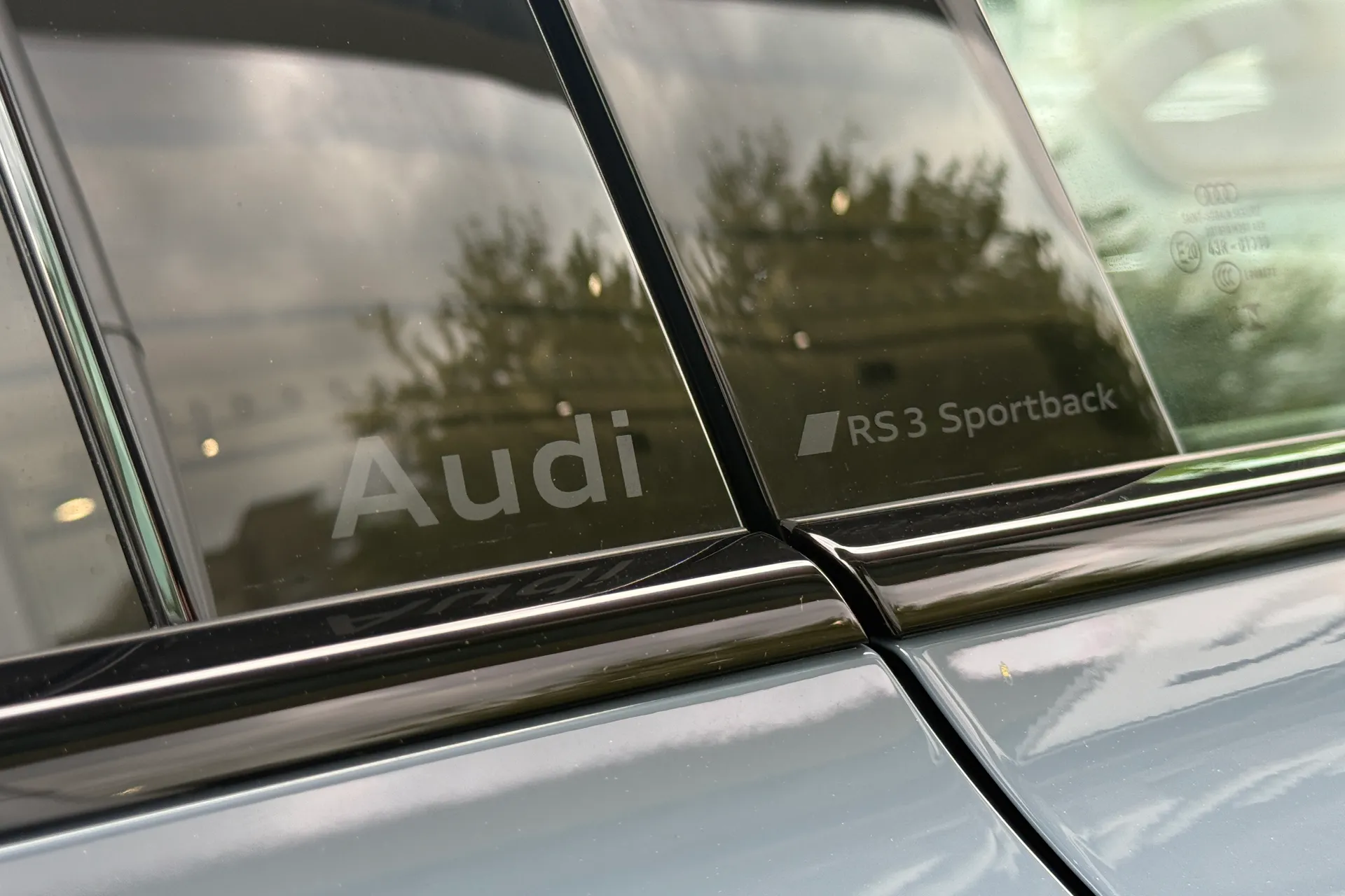 Audi RS3 thumbnail image number 47