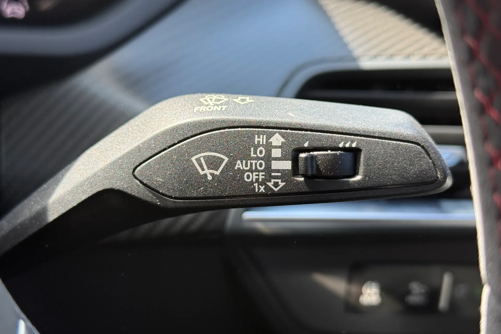 Audi RS e-tron GT thumbnail image number 20