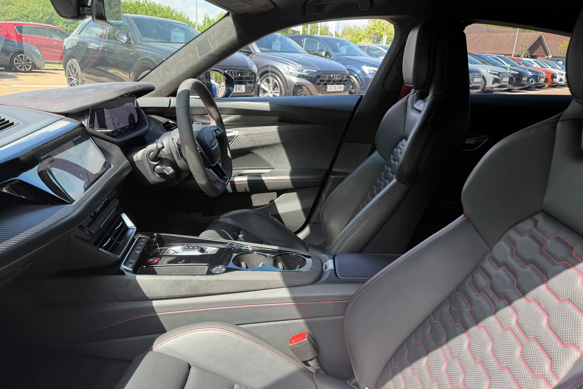 Audi RS e-tron GT thumbnail image number 53