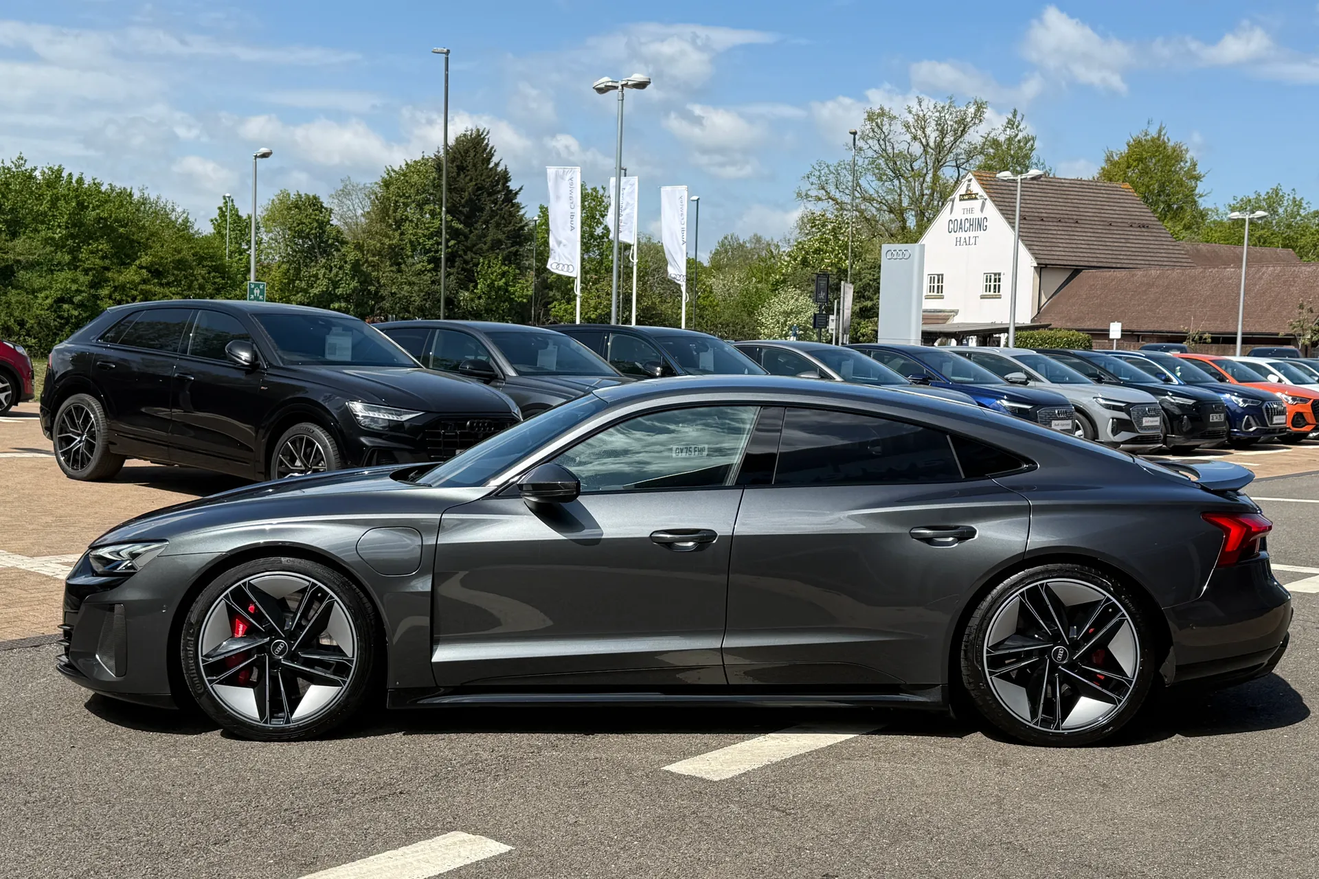 Audi RS e-tron GT thumbnail image number 47