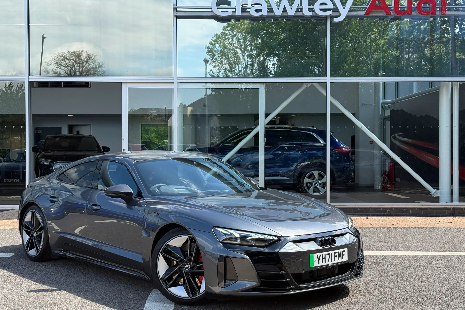 Audi RS e-tron GT focused image