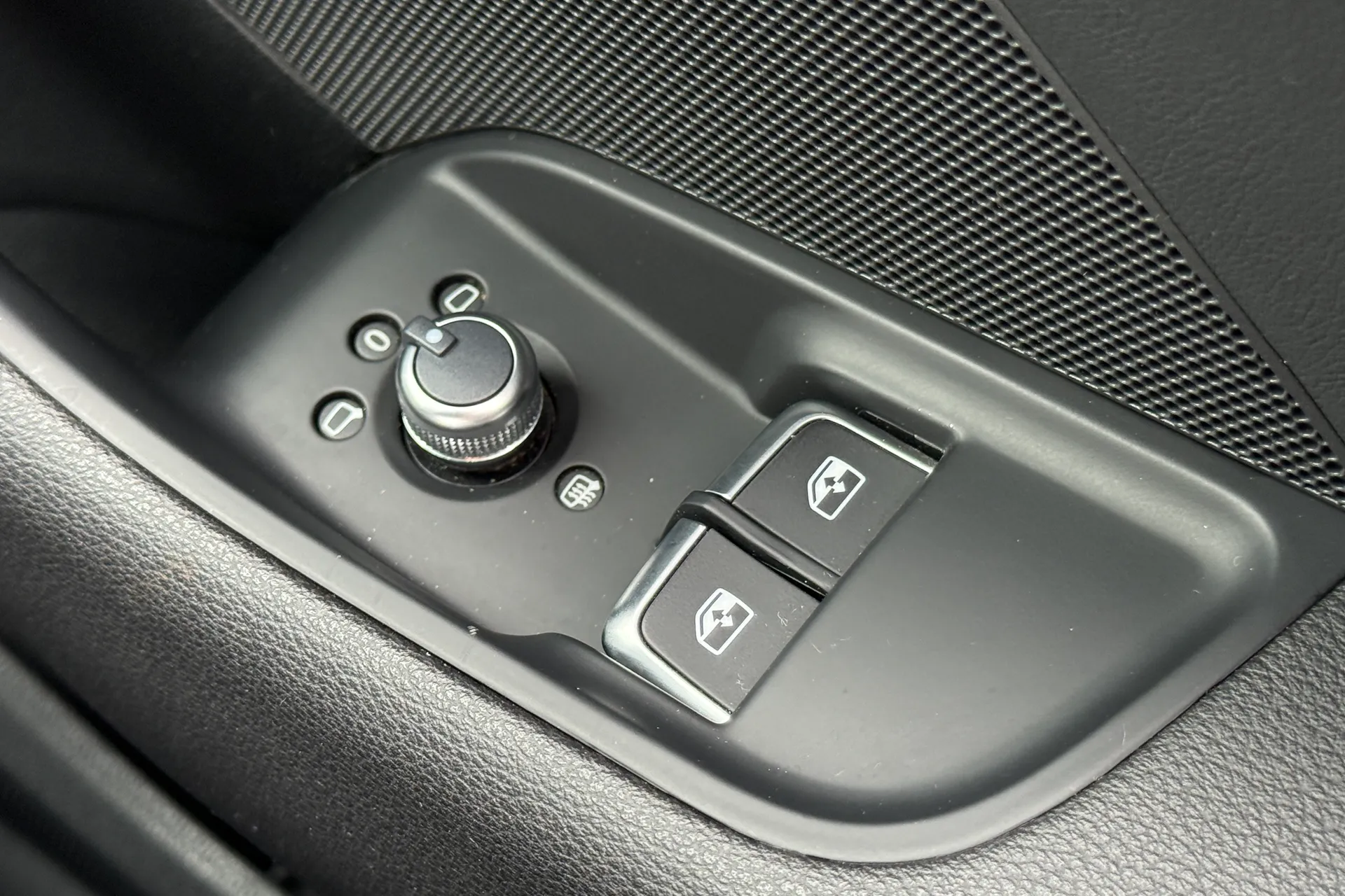 Audi A3 thumbnail image number 13