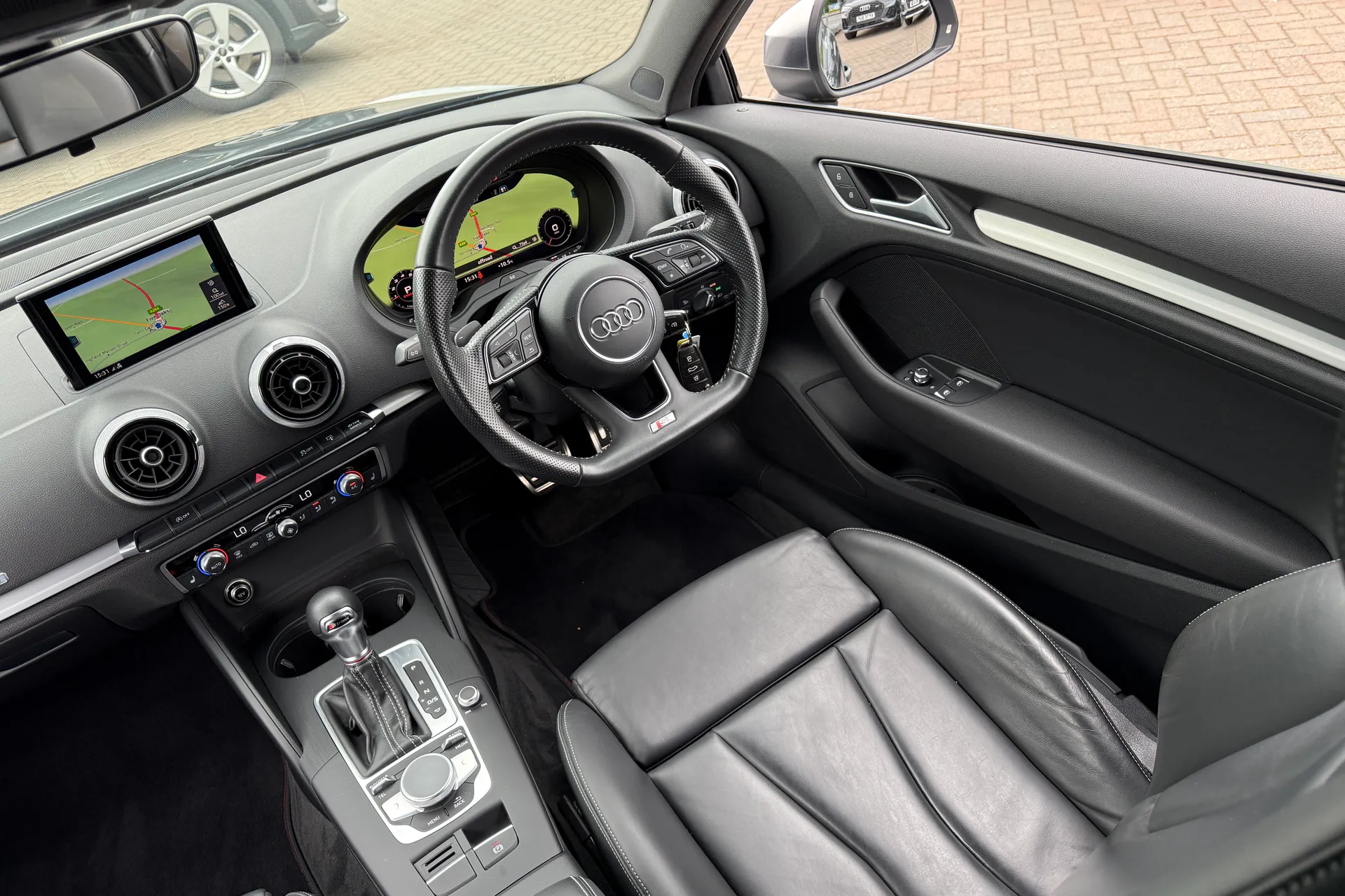 Audi A3 thumbnail image number 35