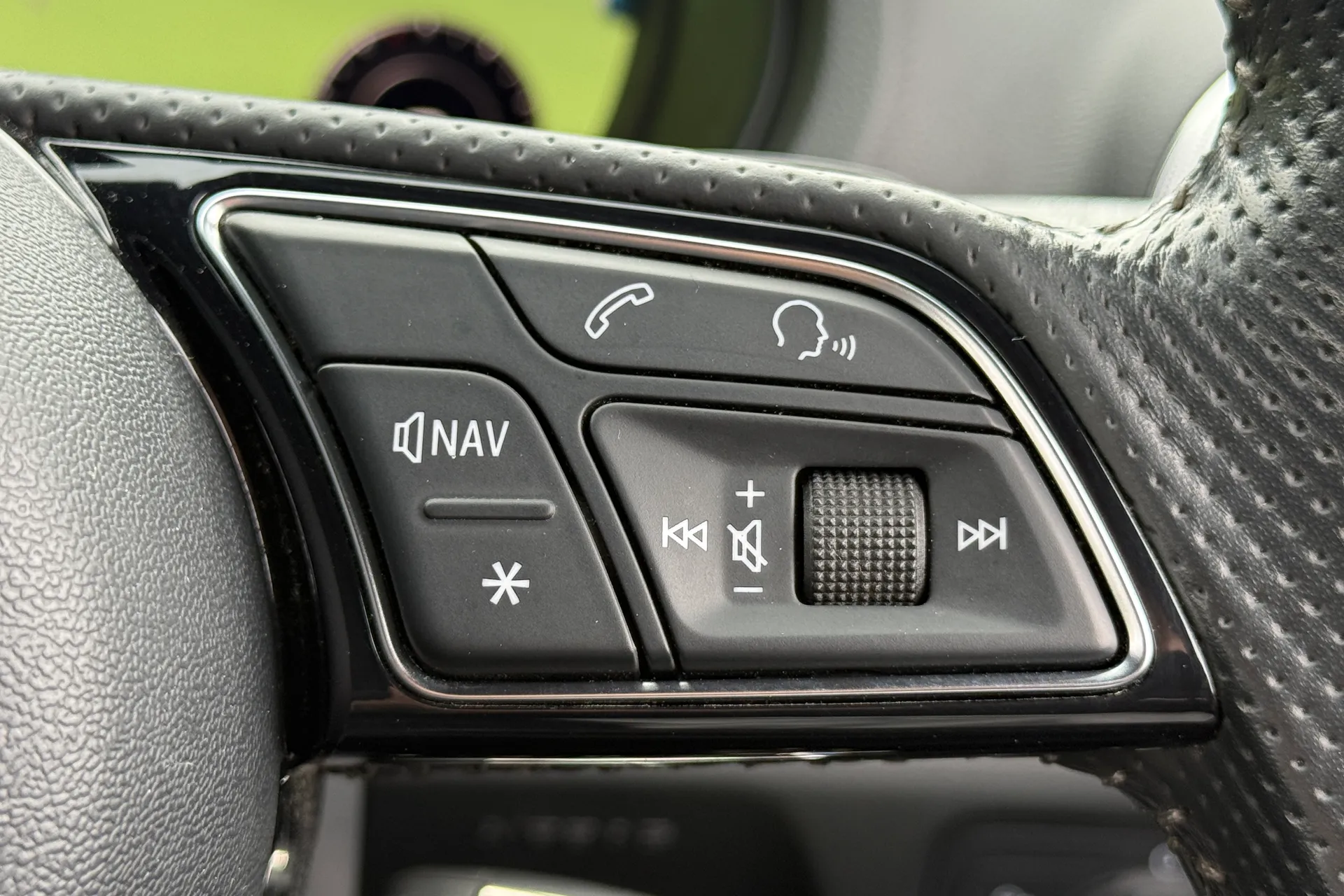 Audi A3 thumbnail image number 16