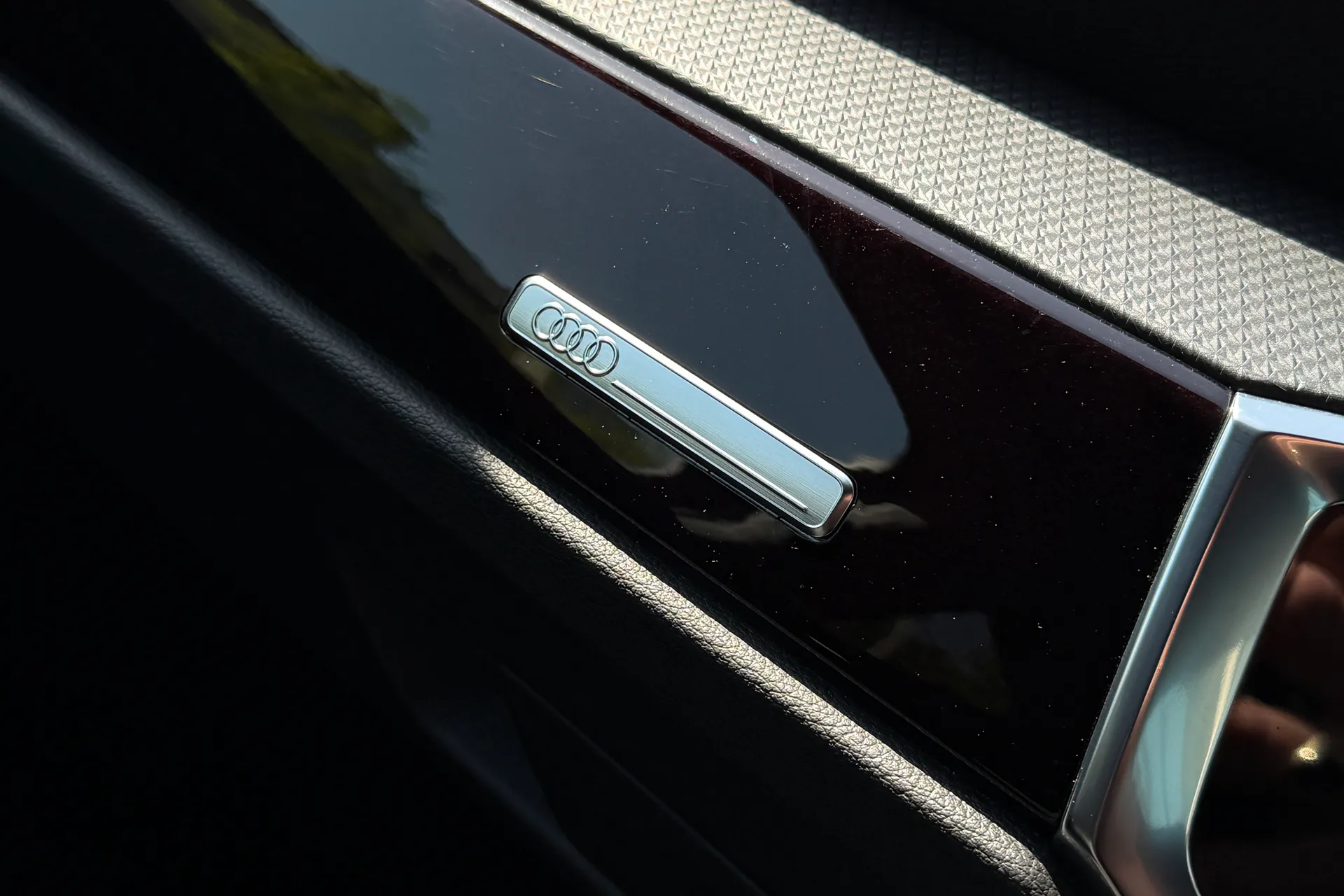 Audi Q3 thumbnail image number 32