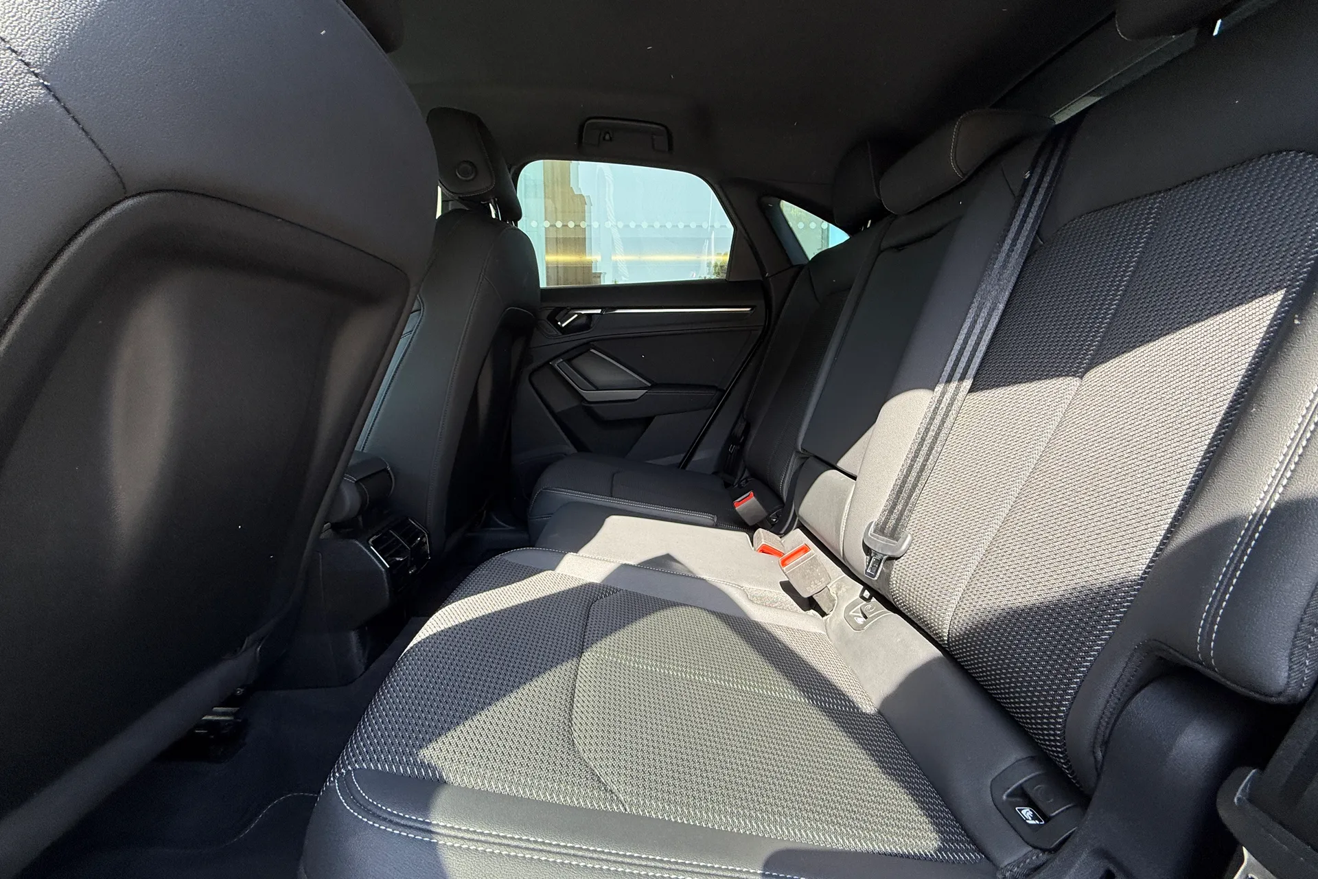 Audi Q3 thumbnail image number 54