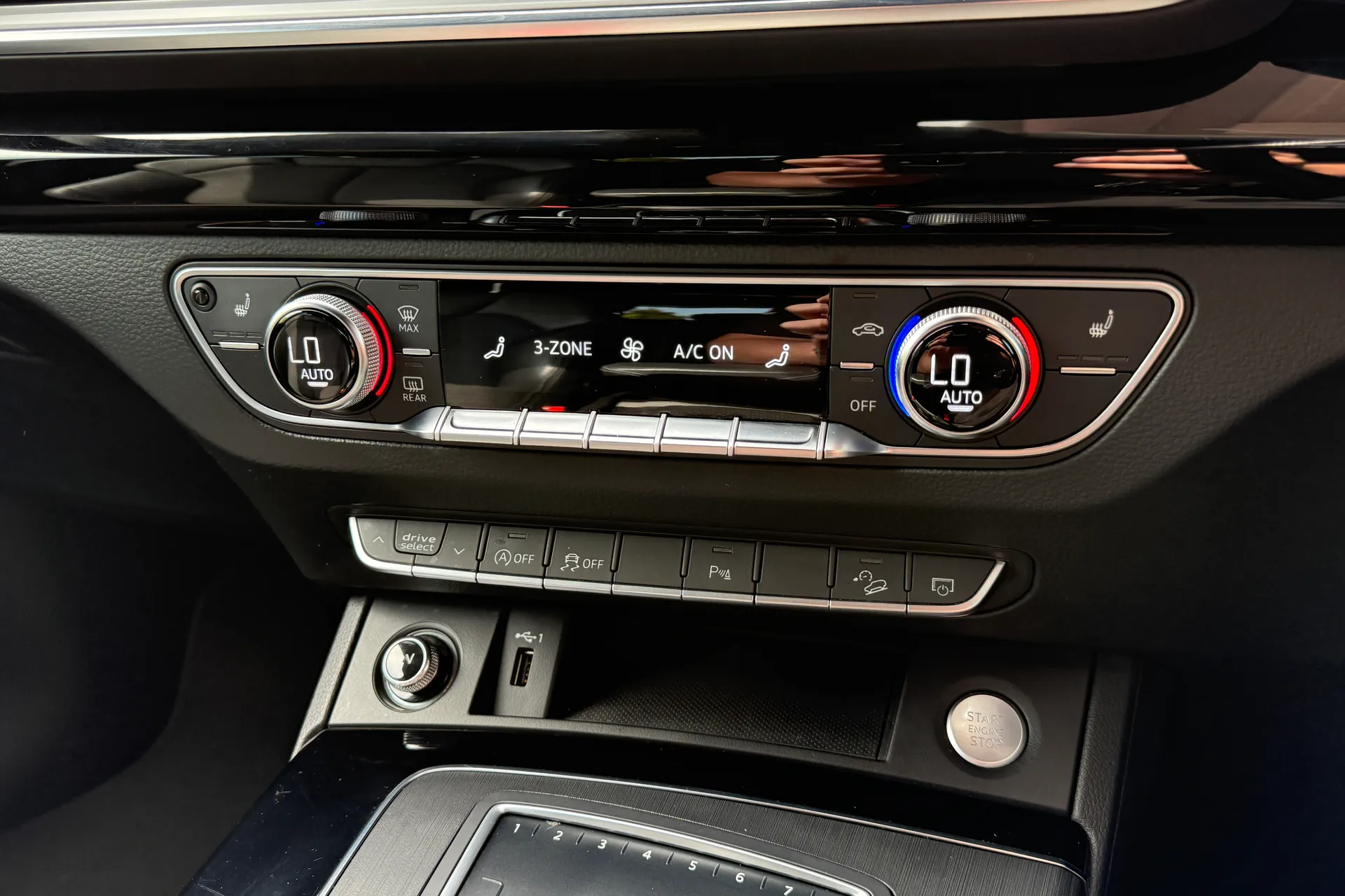 Audi Q5 thumbnail image number 15
