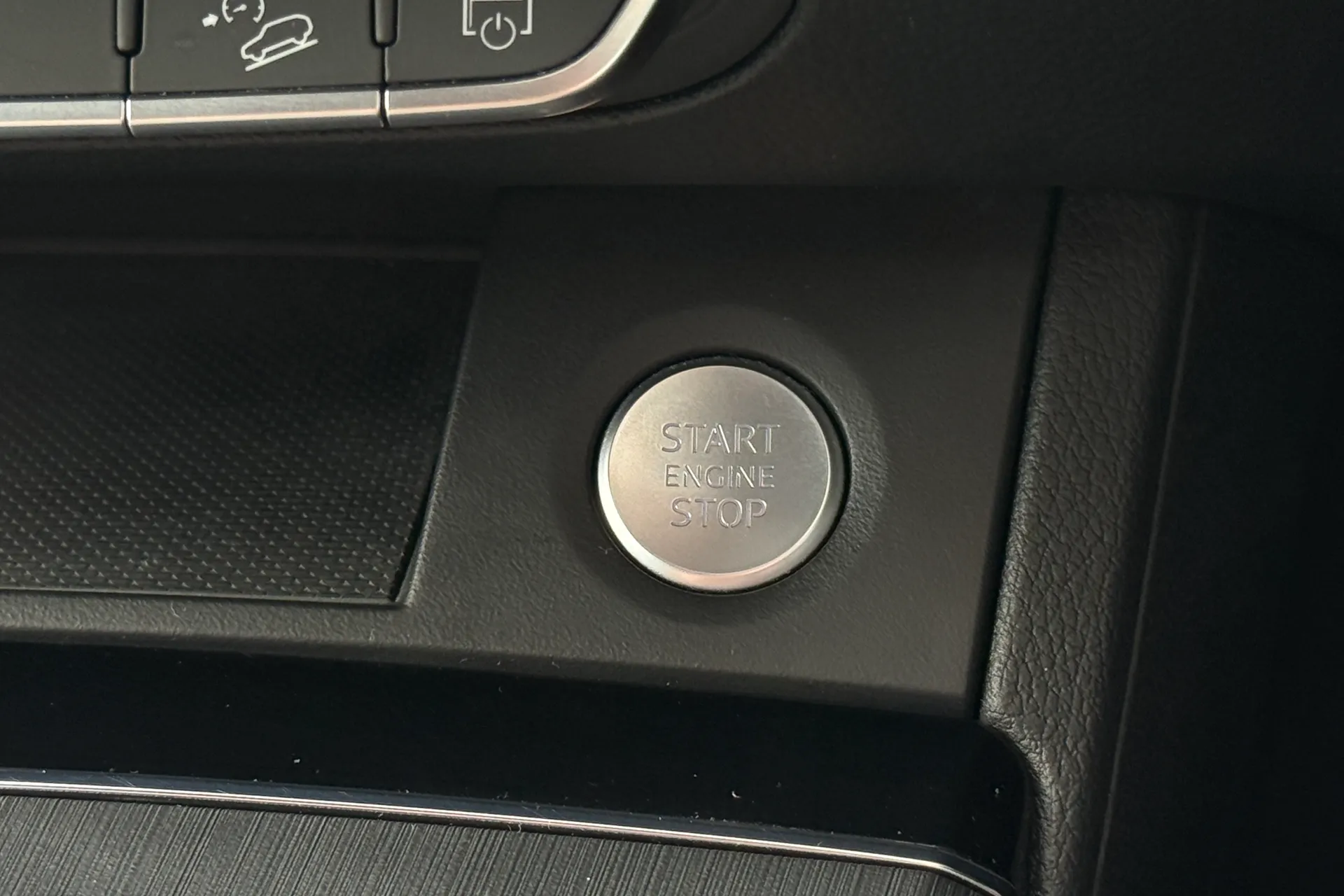 Audi Q5 thumbnail image number 18
