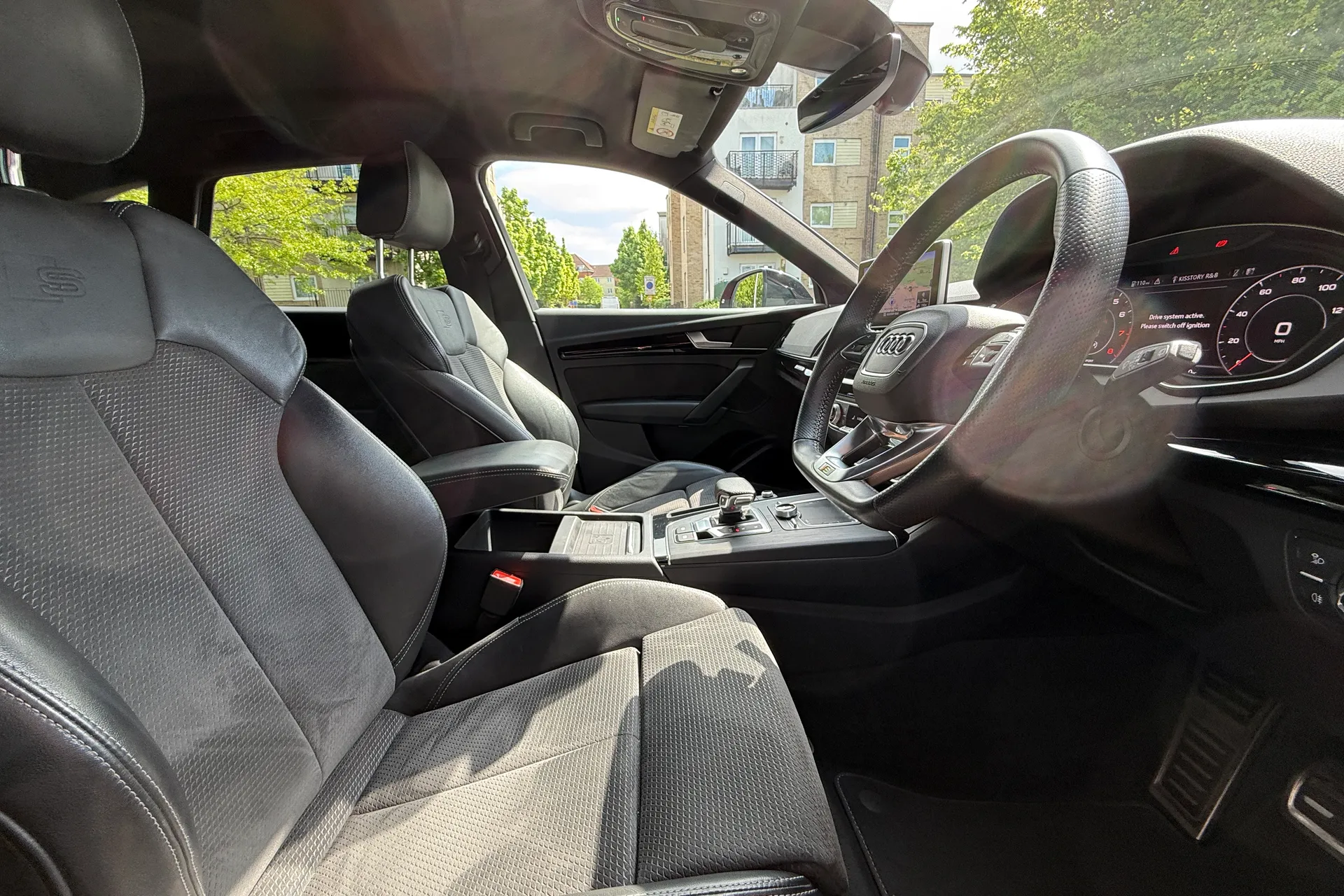 Audi Q5 thumbnail image number 43
