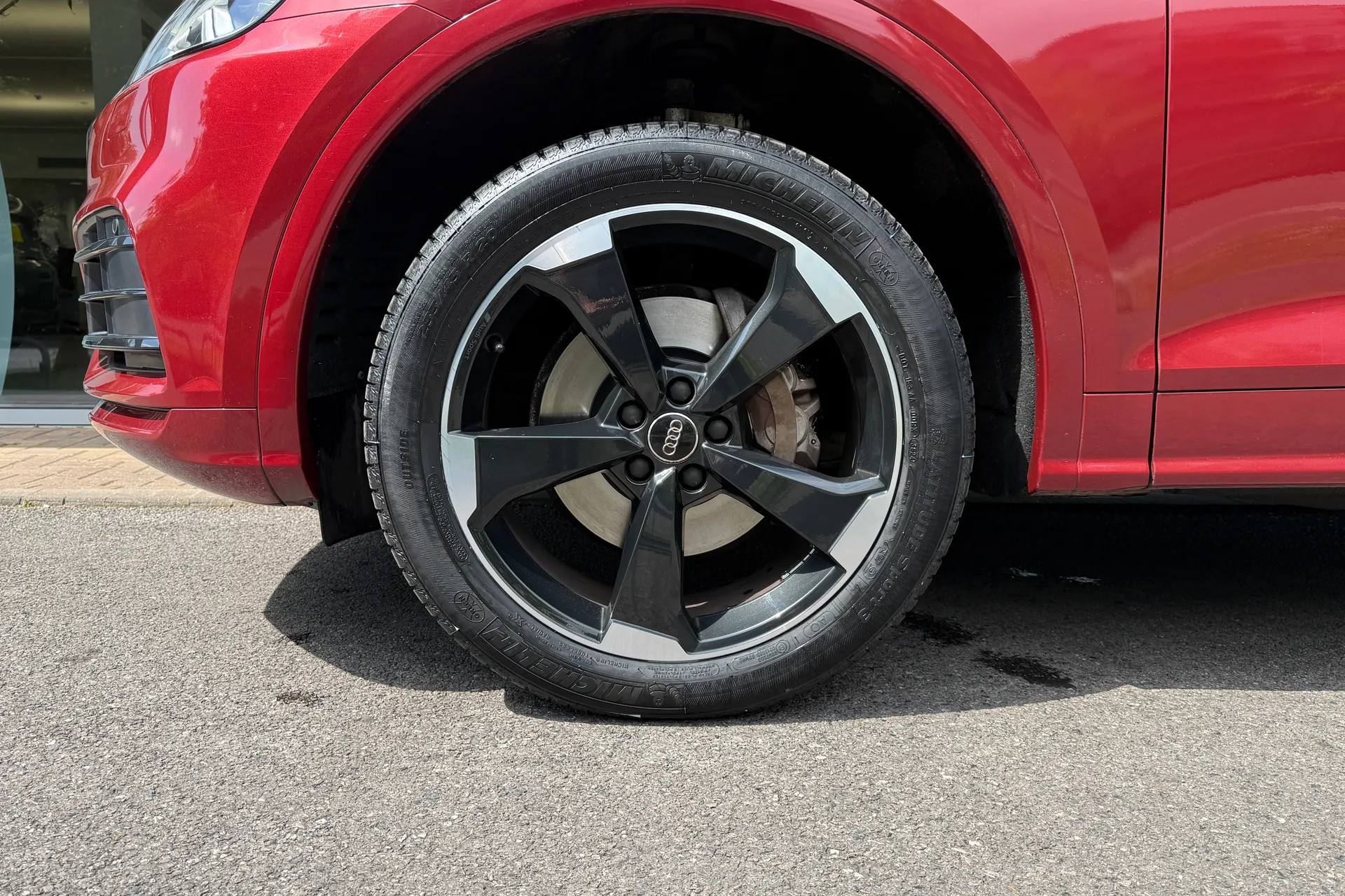 Audi Q5 thumbnail image number 13