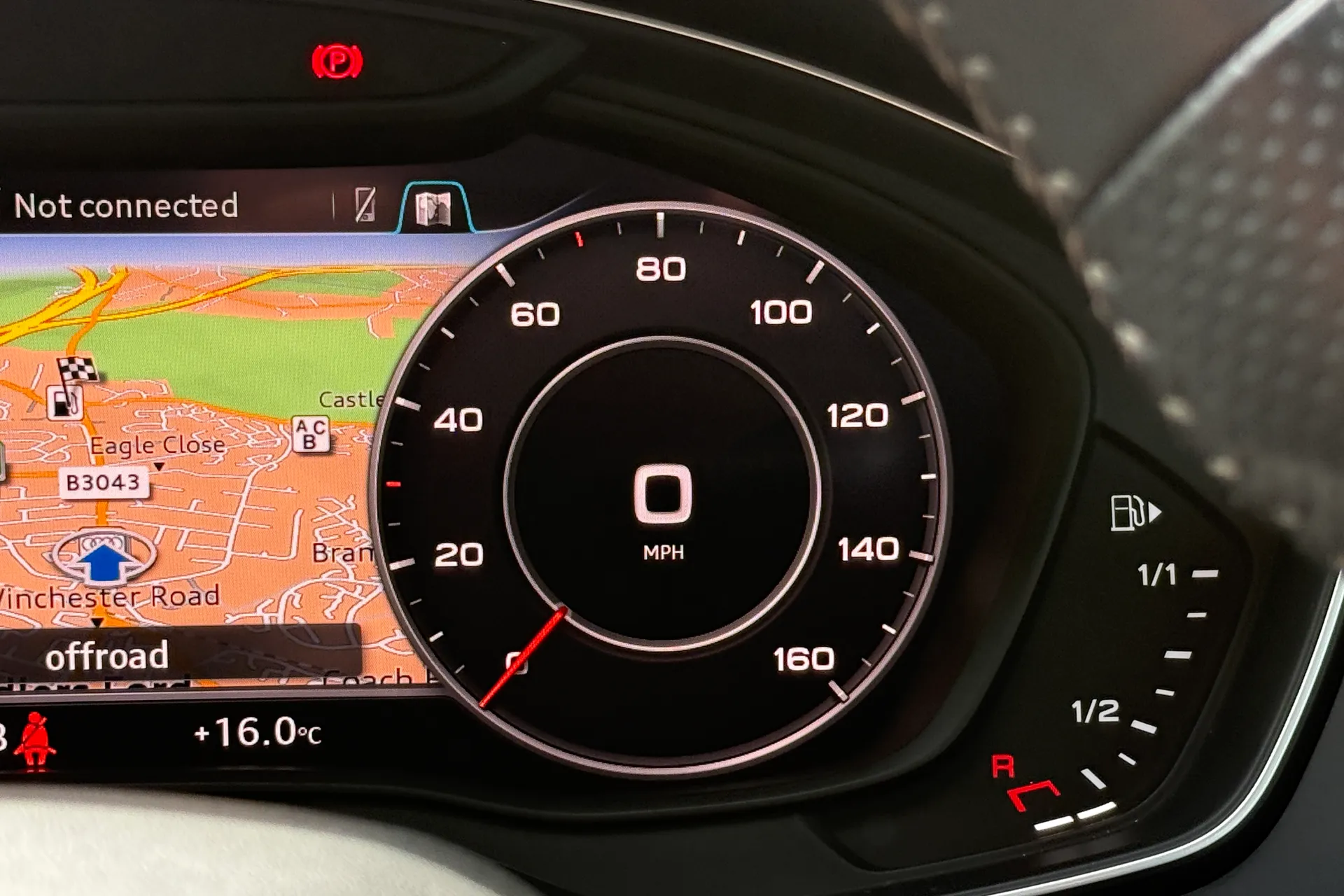 Audi Q5 thumbnail image number 22