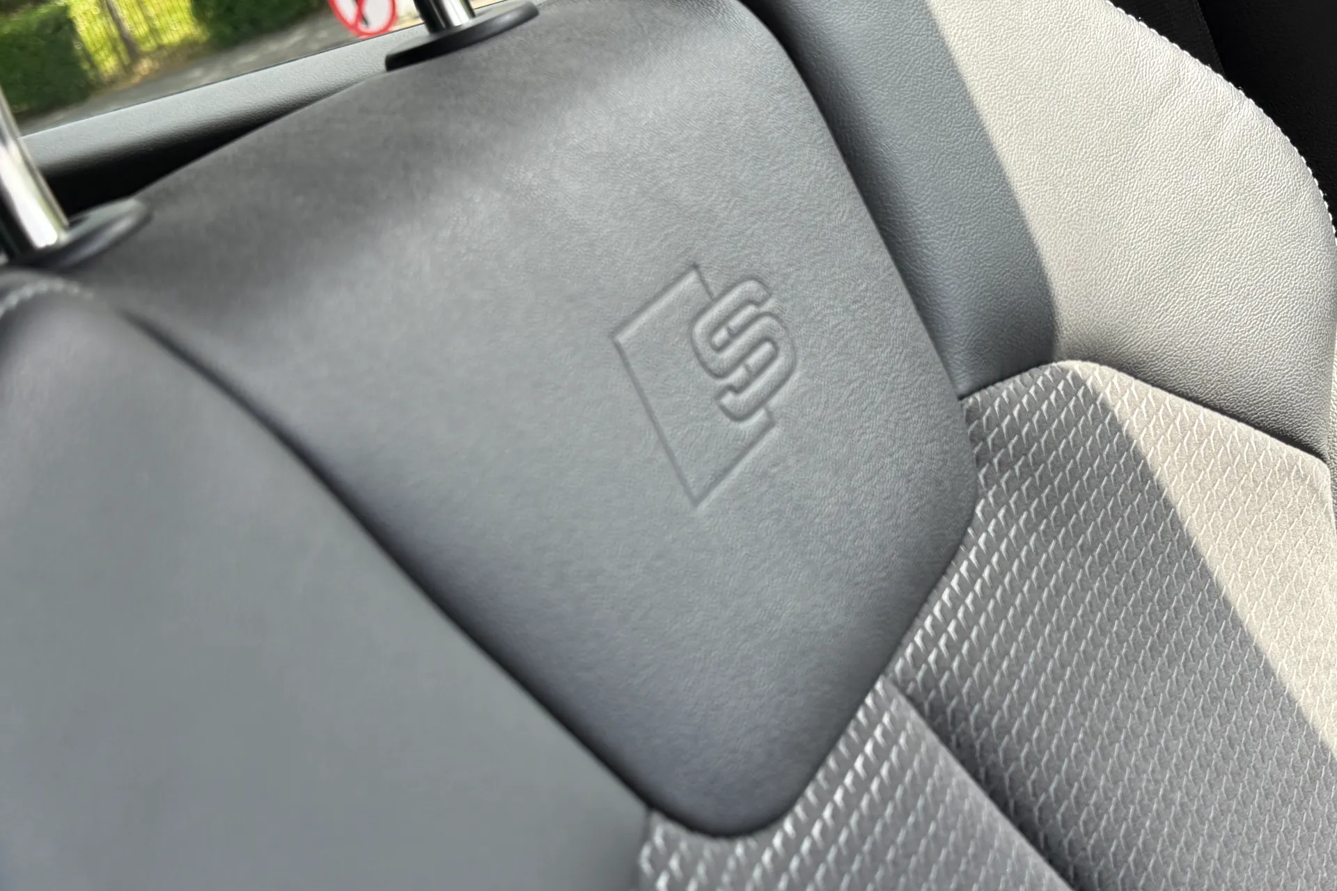 Audi Q5 thumbnail image number 40