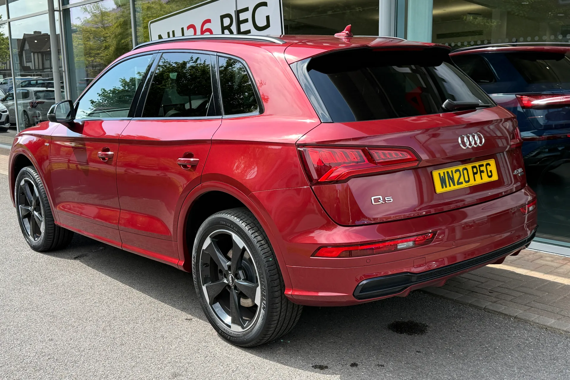 Audi Q5 thumbnail image number 12