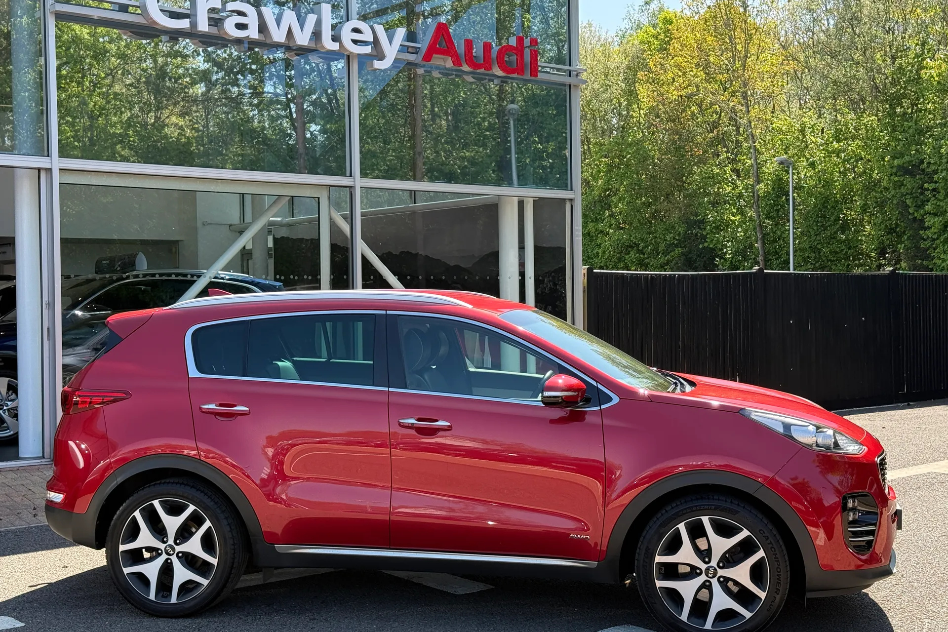KIA SPORTAGE thumbnail image number 2