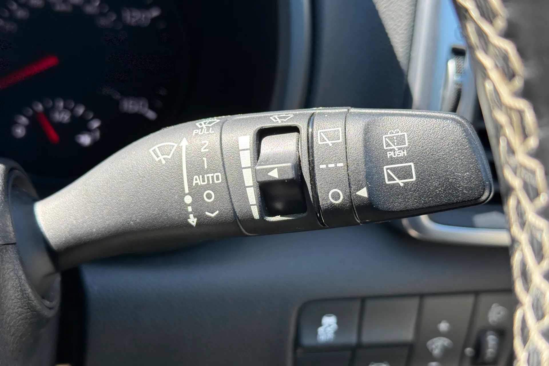 KIA SPORTAGE thumbnail image number 13