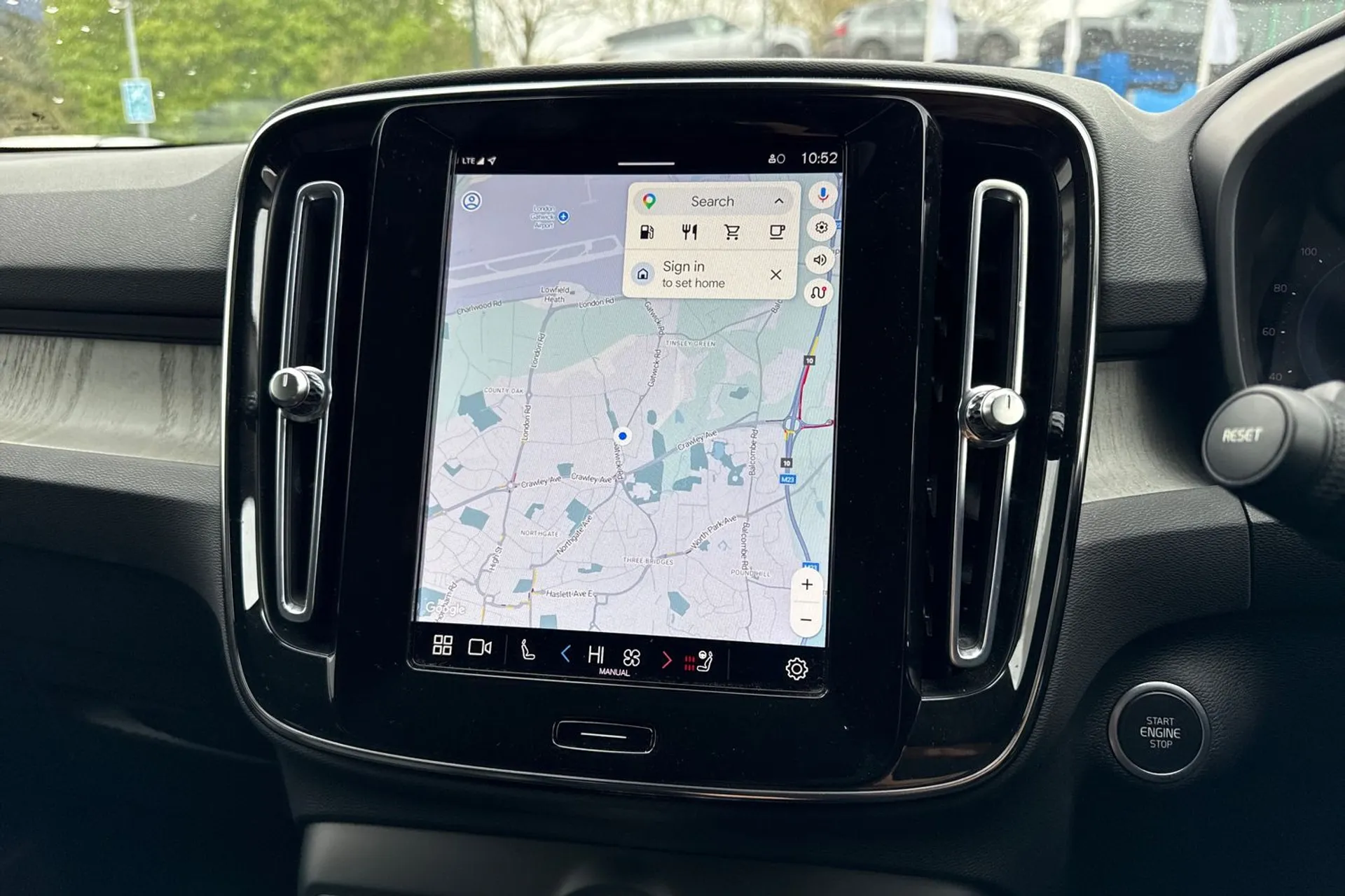 Volvo XC40 thumbnail image number 5