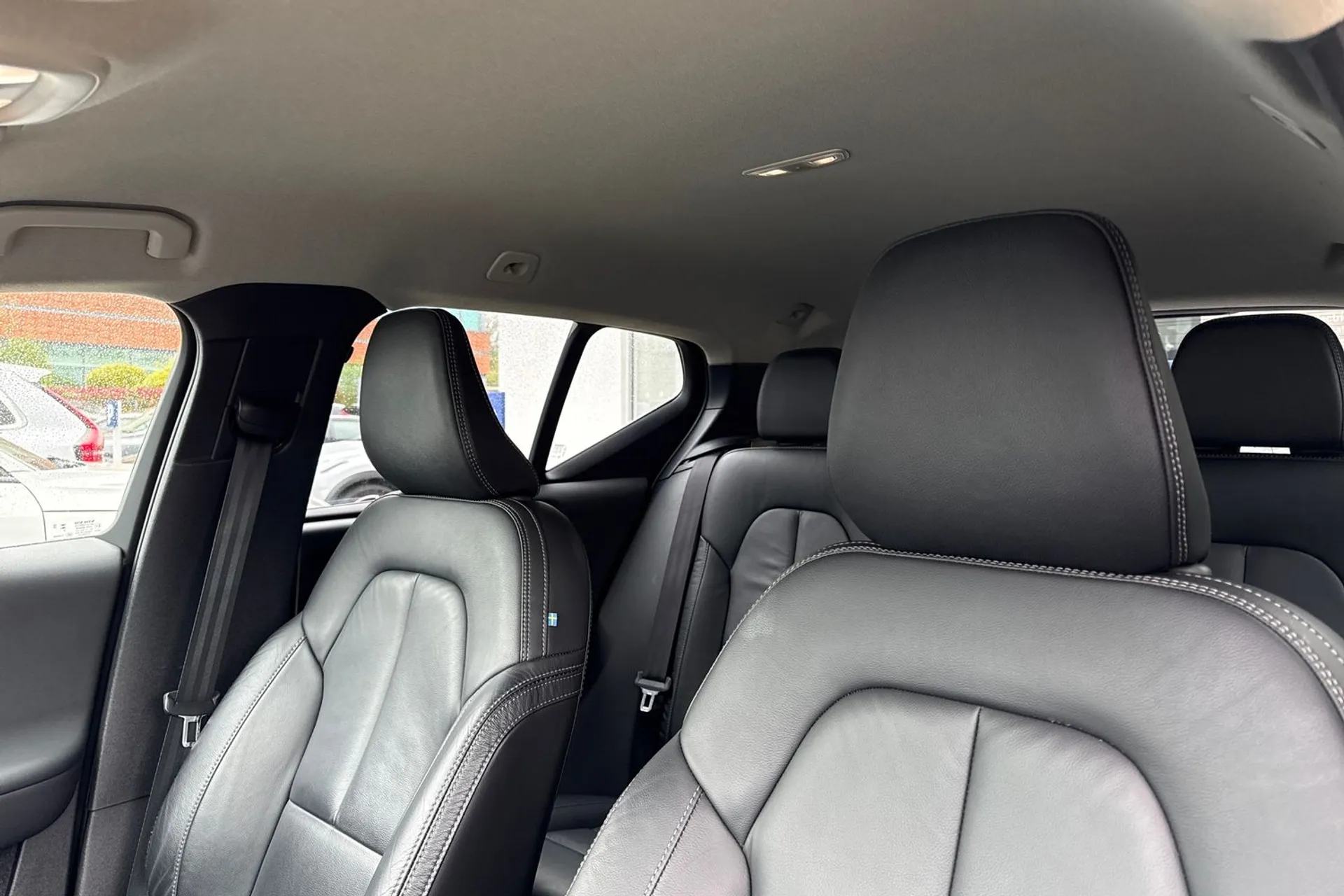 Volvo XC40 thumbnail image number 29