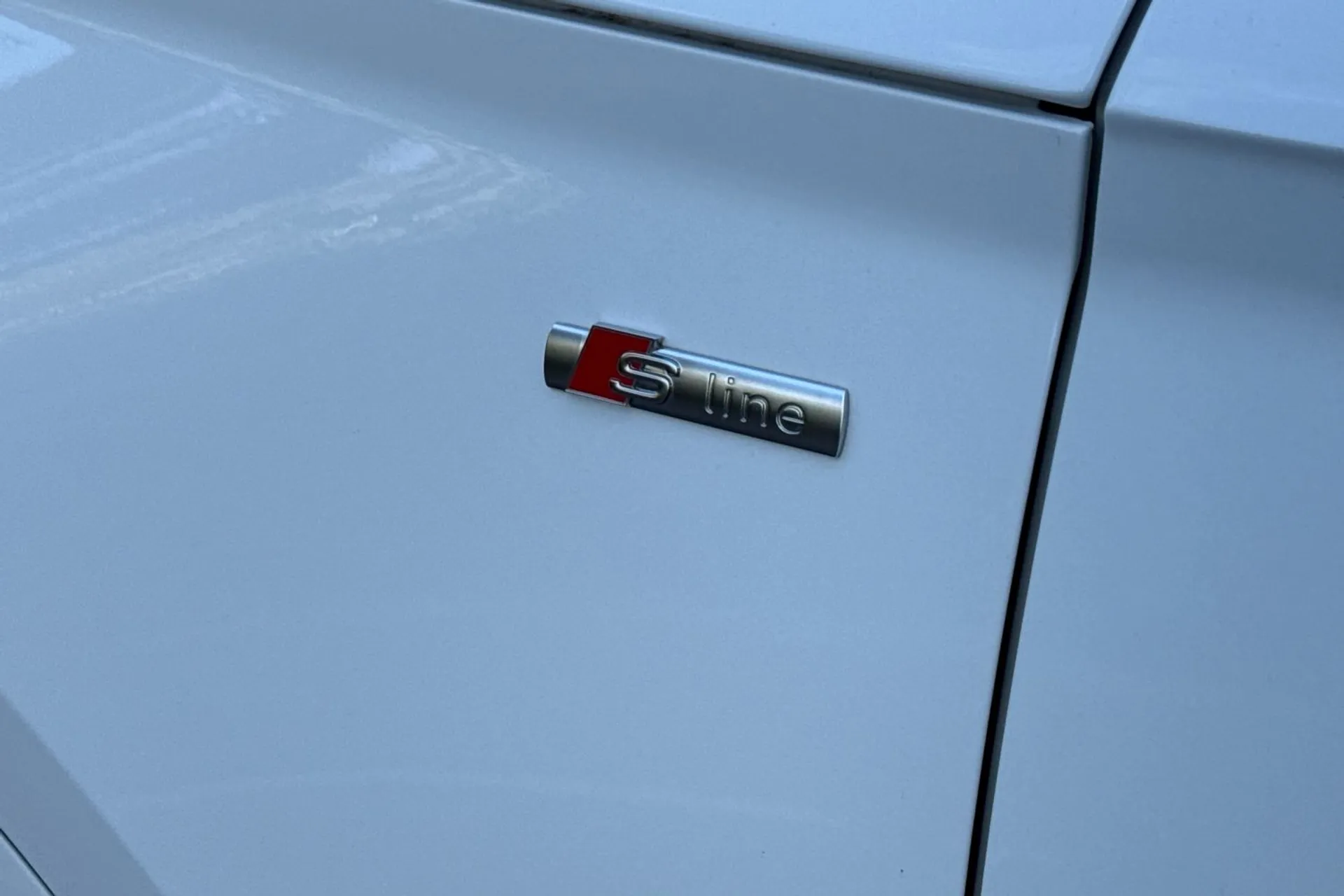 Audi Q5 thumbnail image number 9