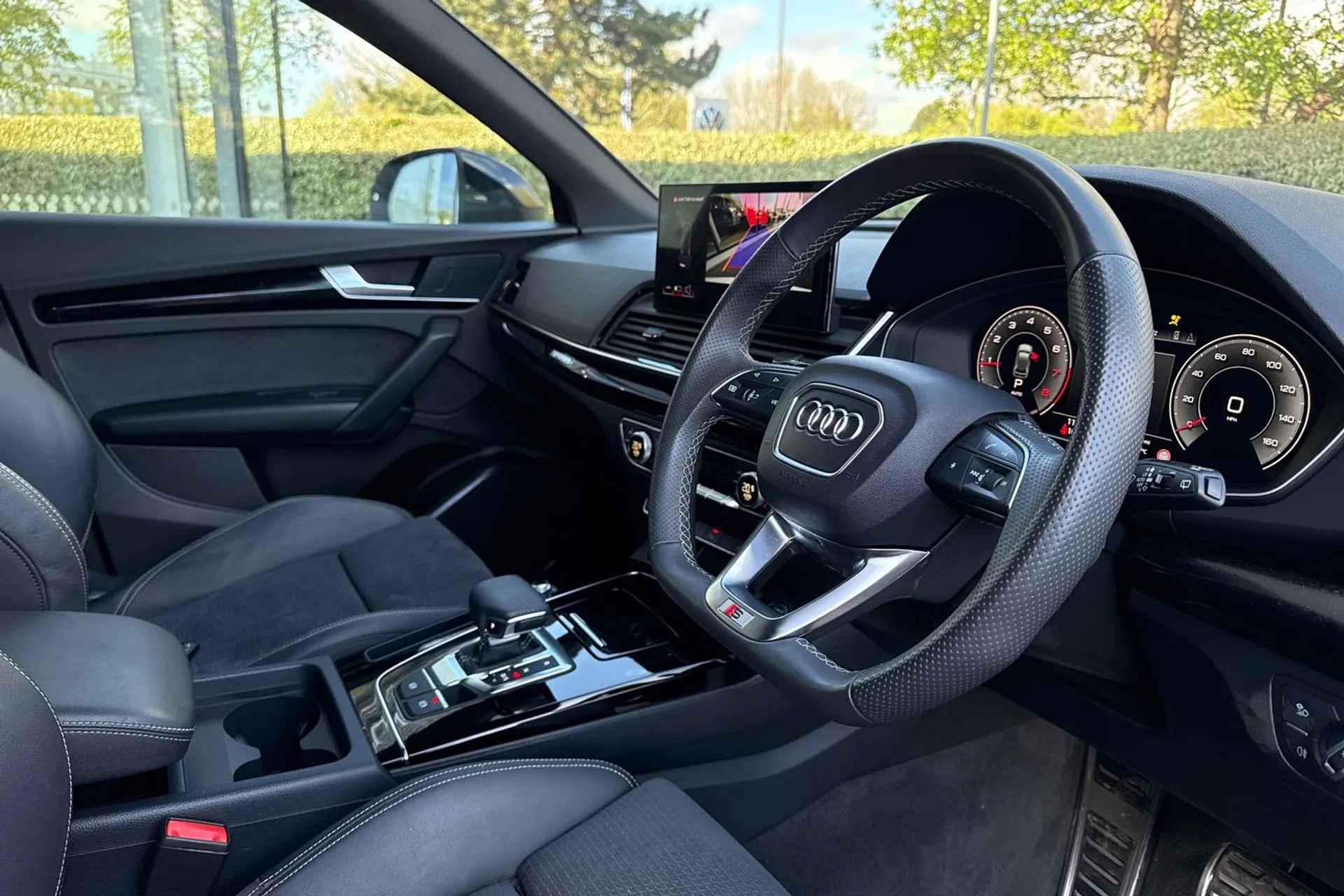 Audi Q5 thumbnail image number 8