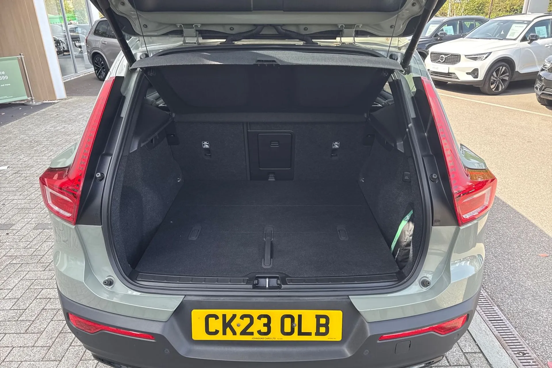 Volvo XC40 thumbnail image number 20